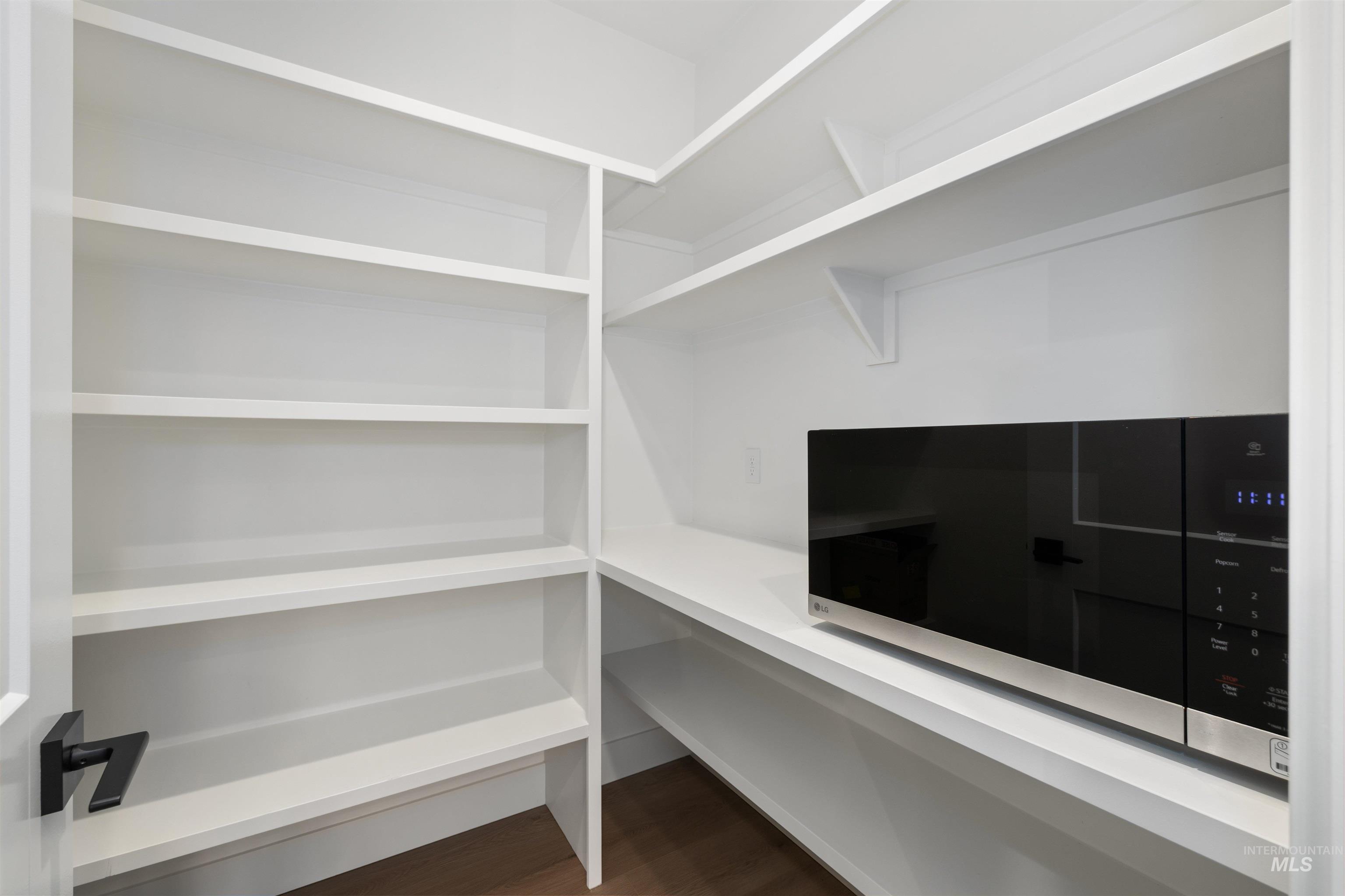 10520 W Shumard Drive, Star, Idaho 83669, 3 Bedrooms, 2.5 Bathrooms, Residential For Sale, Price $649,900,MLS 98955113