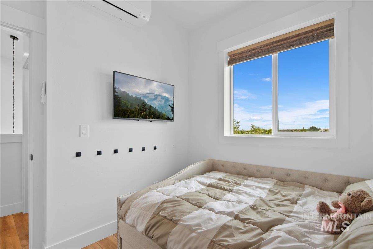 8365 Rustin Road, Middleton, Idaho 83644, 5 Bedrooms, 3.5 Bathrooms, Residential For Sale, Price $1,499,000,MLS 98955117