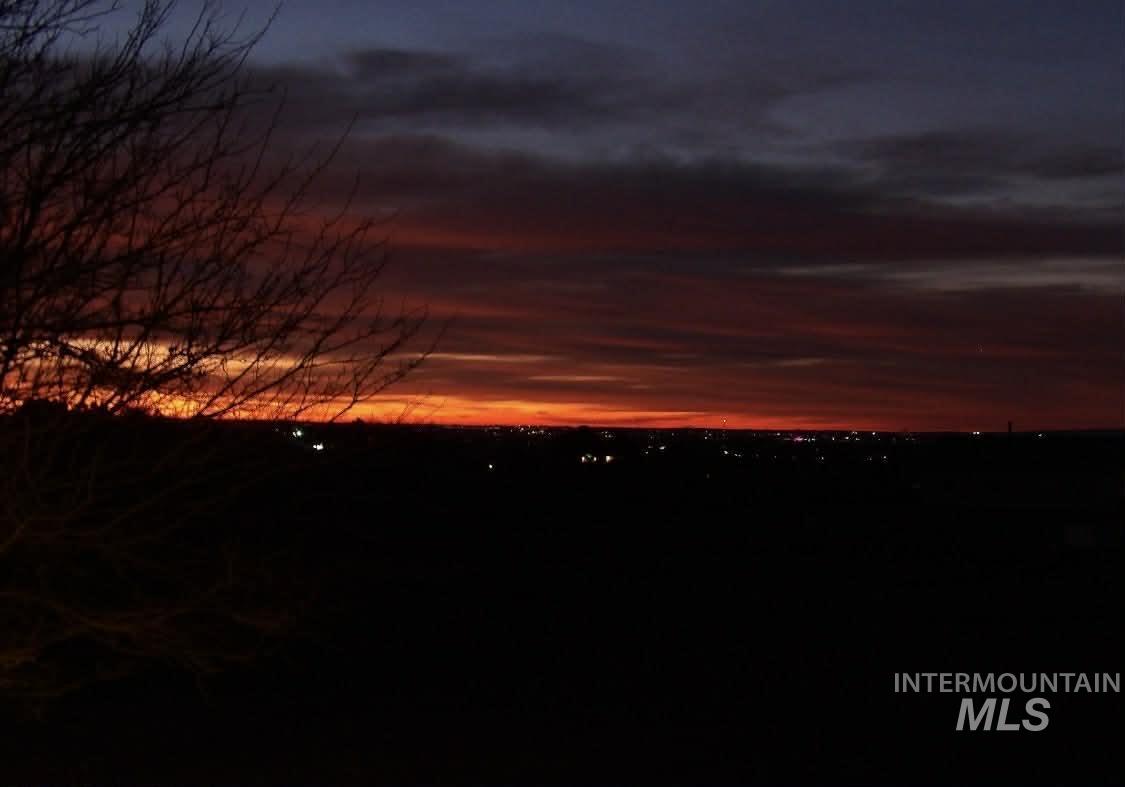 8365 Rustin Road, Middleton, Idaho 83644, 5 Bedrooms, 3.5 Bathrooms, Residential For Sale, Price $1,475,000,MLS 98955117