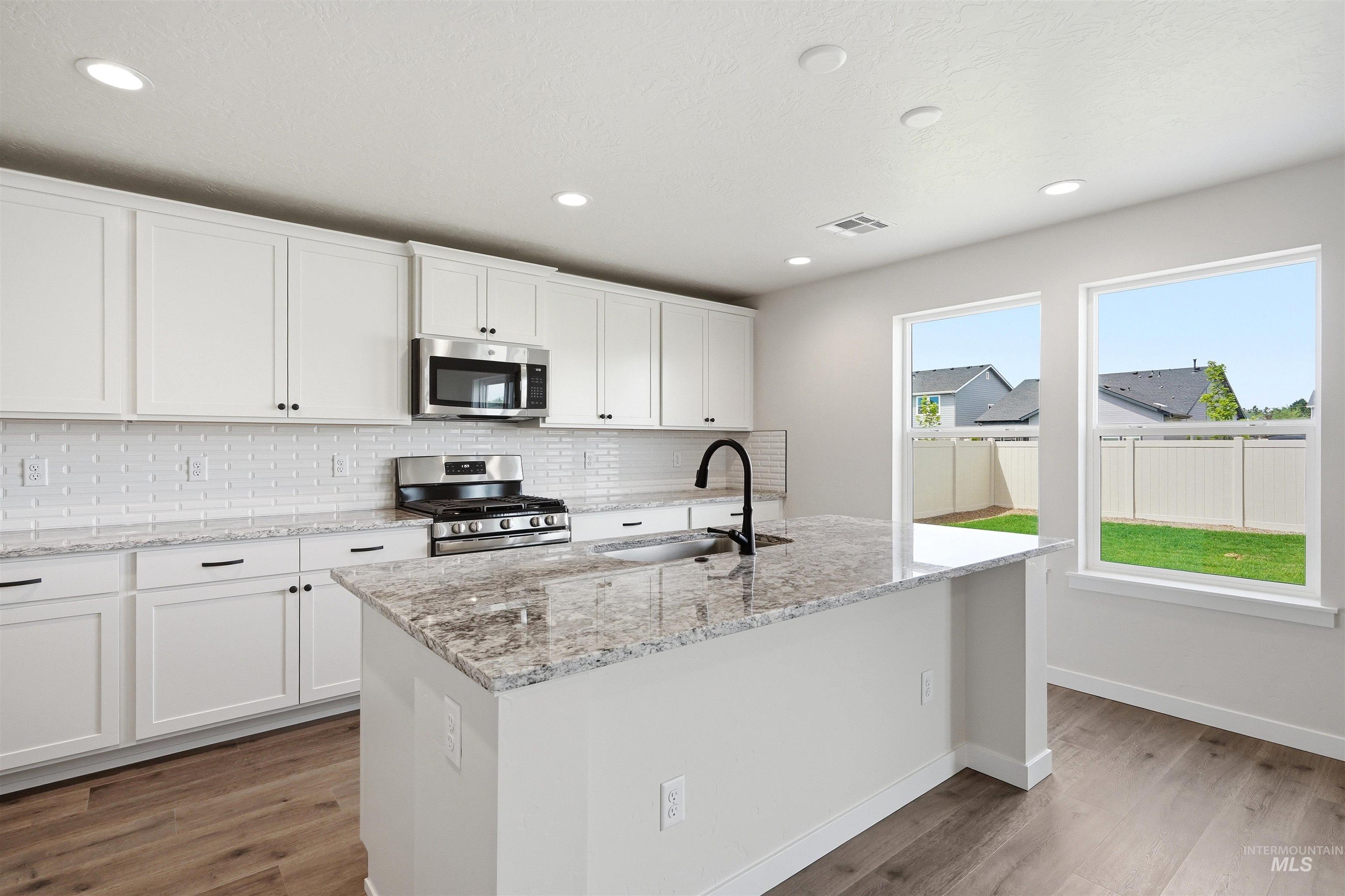 1585 SW Silverstone Ave, Mountain Home, Idaho 83647, 3 Bedrooms, 2.5 Bathrooms, Residential For Sale, Price $434,990, 98955145