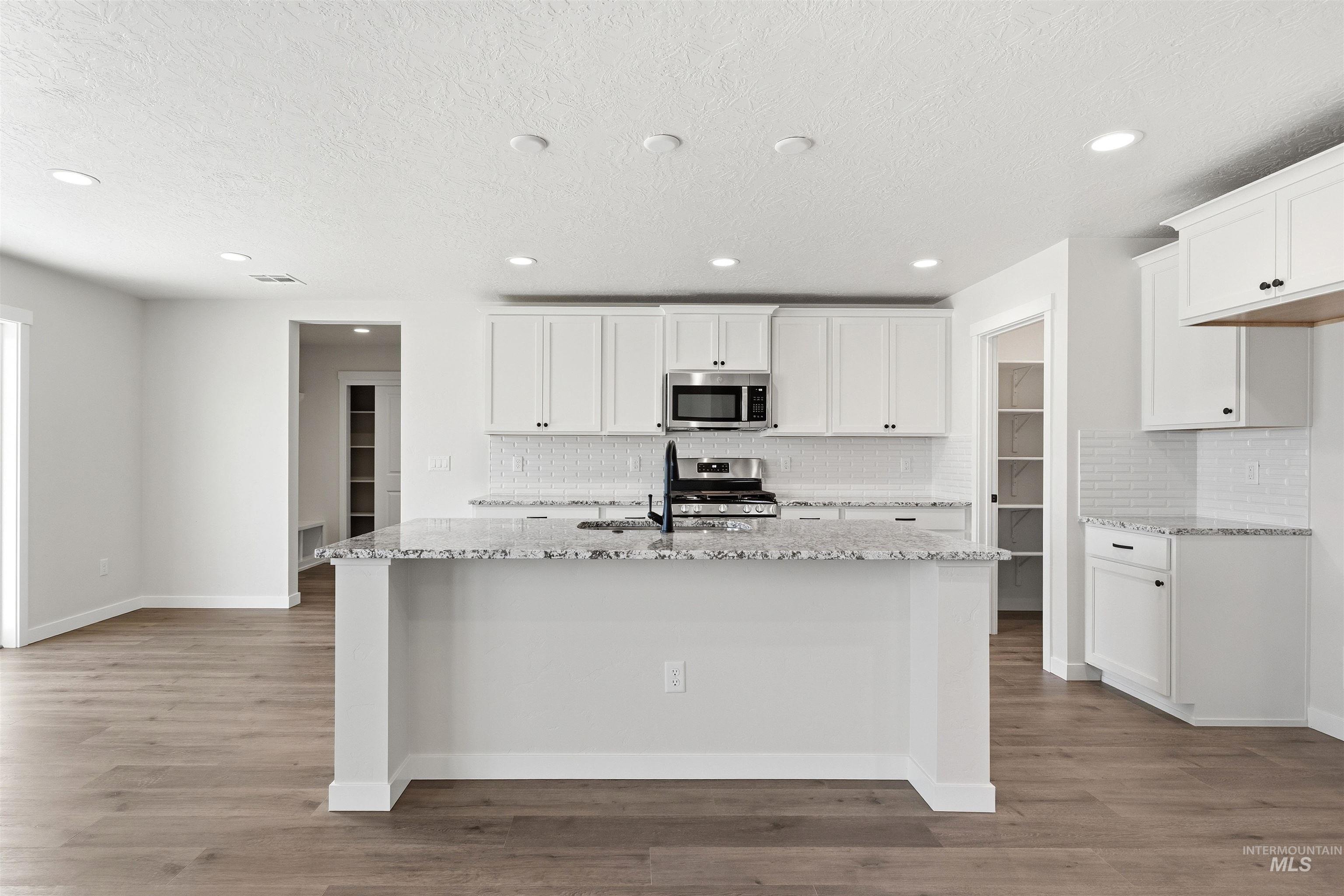 1590 Witt St, Mountain Home, Idaho 83647, 4 Bedrooms, 2.5 Bathrooms, Residential For Sale, Price $464,990, 98955147