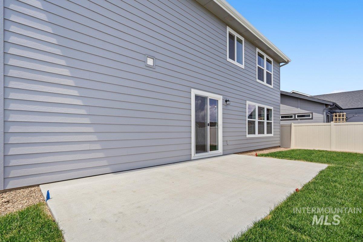 1590 Witt St, Mountain Home, Idaho 83647, 4 Bedrooms, 2.5 Bathrooms, Residential For Sale, Price $464,990, 98955147