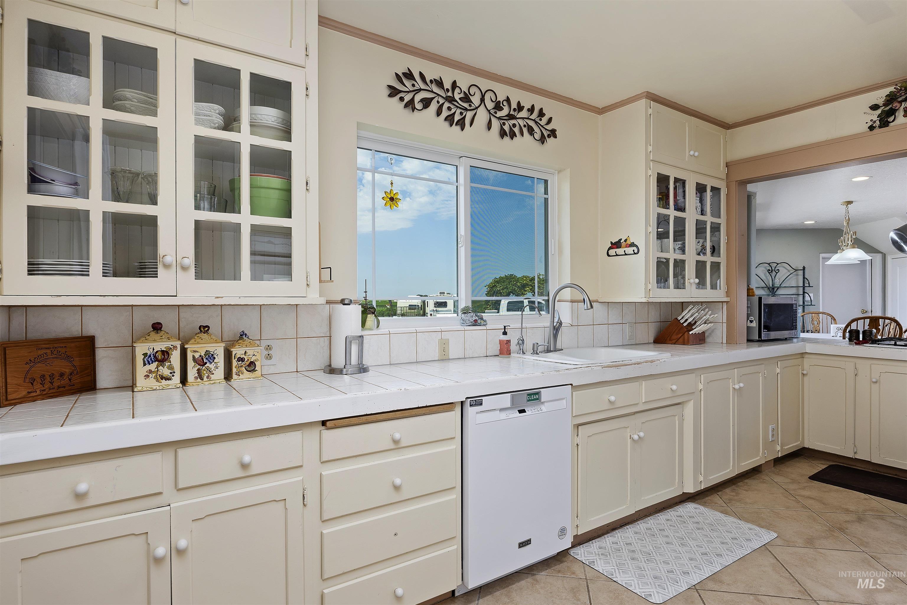 1950 E 3700 N, Filer, Idaho 83328, 6 Bedrooms, 5 Bathrooms, Residential For Sale, Price $1,050,000, 98955152