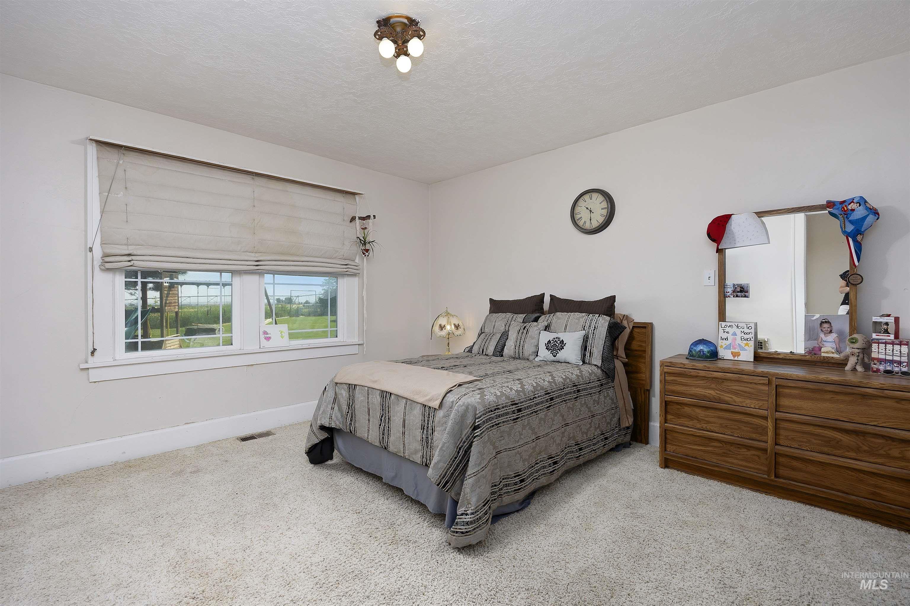 1950 E 3700 N, Filer, Idaho 83328, 6 Bedrooms, 5 Bathrooms, Residential For Sale, Price $1,050,000, 98955152