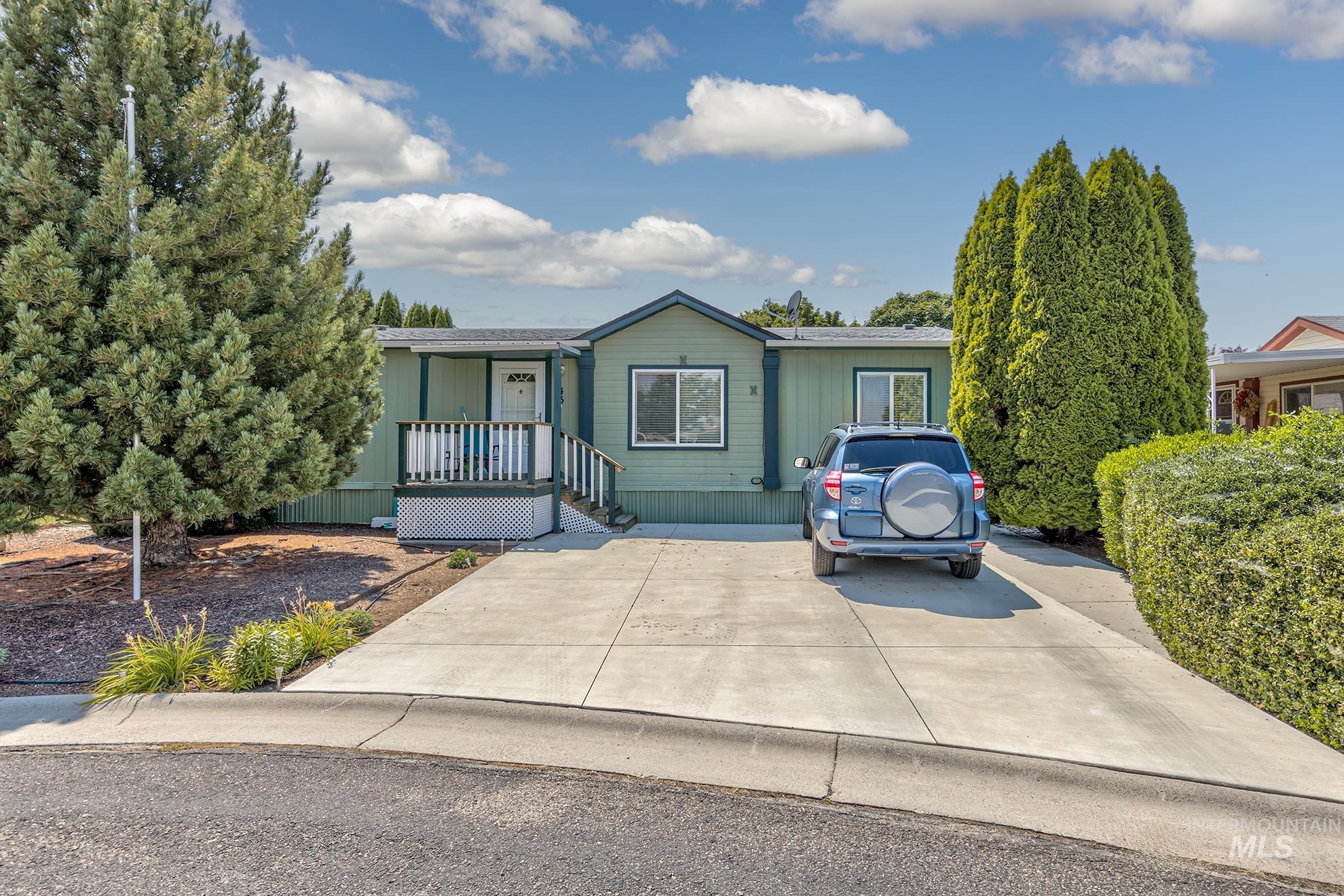 2750 Alden, Fruitland, Idaho 83619, 3 Bedrooms, 2 Bathrooms, Residential For Sale, Price $137,000, 98955177