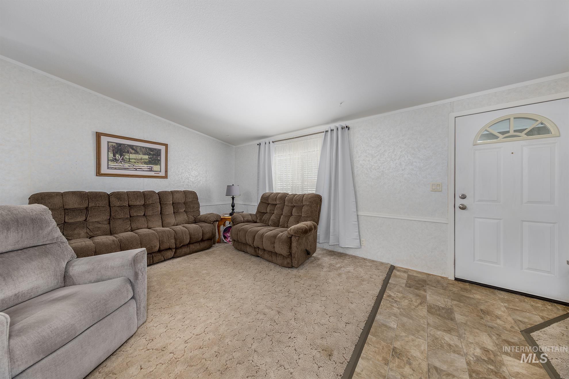 2750 Alden, Fruitland, Idaho 83619, 3 Bedrooms, 2 Bathrooms, Residential For Sale, Price $149,500,MLS 98955177