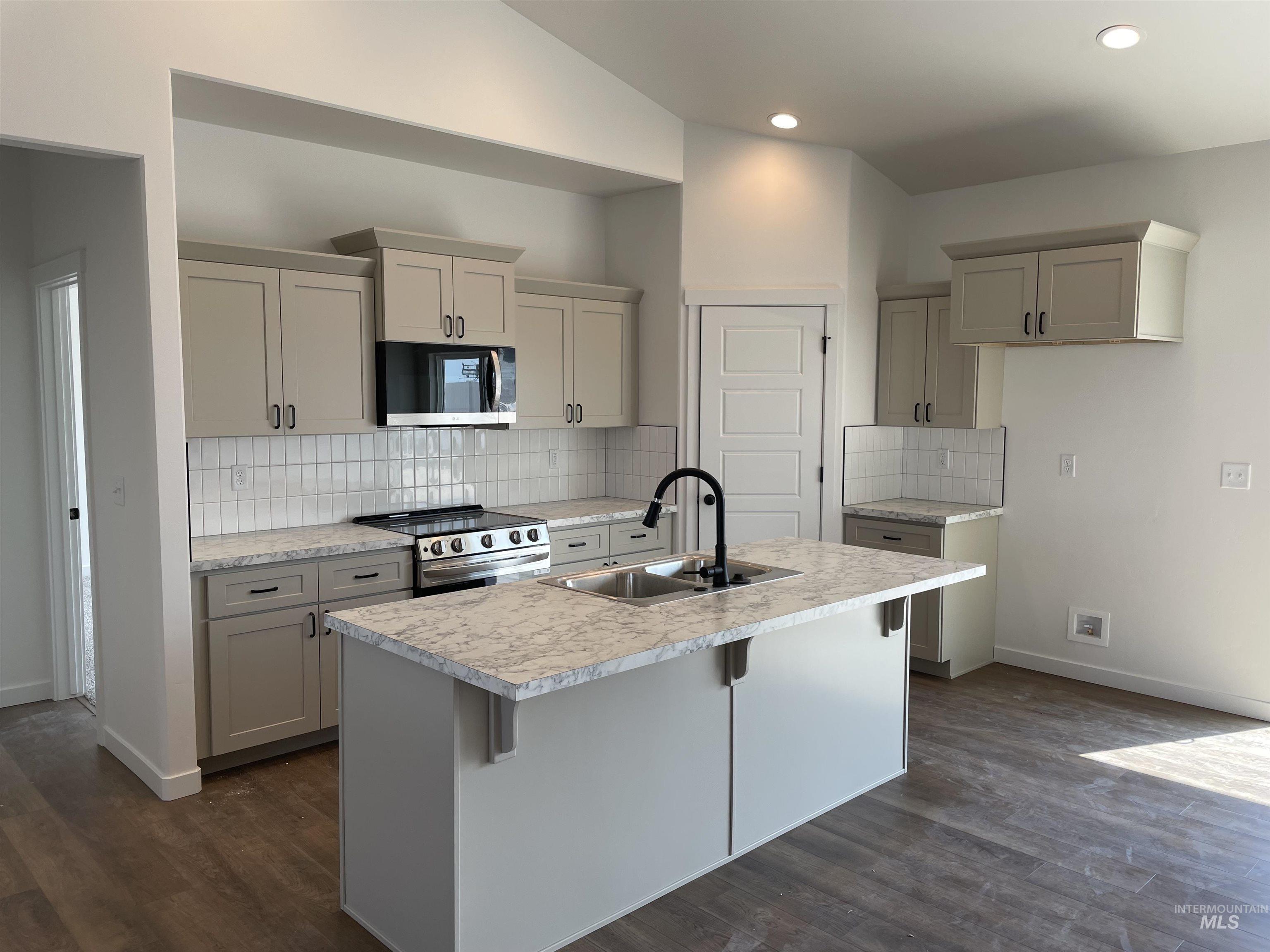 1314 Concord St, Jerome, Idaho 83338, 4 Bedrooms, 2 Bathrooms, Residential For Sale, Price $363,900,MLS 98955194