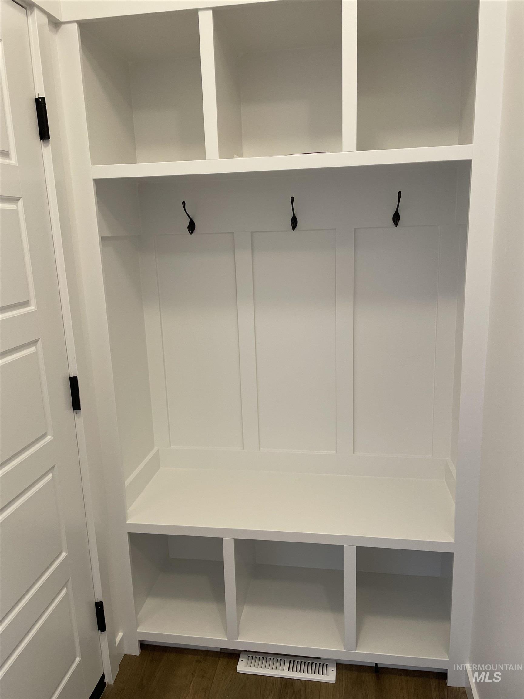 1314 Concord St, Jerome, Idaho 83338, 4 Bedrooms, 2 Bathrooms, Residential For Sale, Price $363,900,MLS 98955194