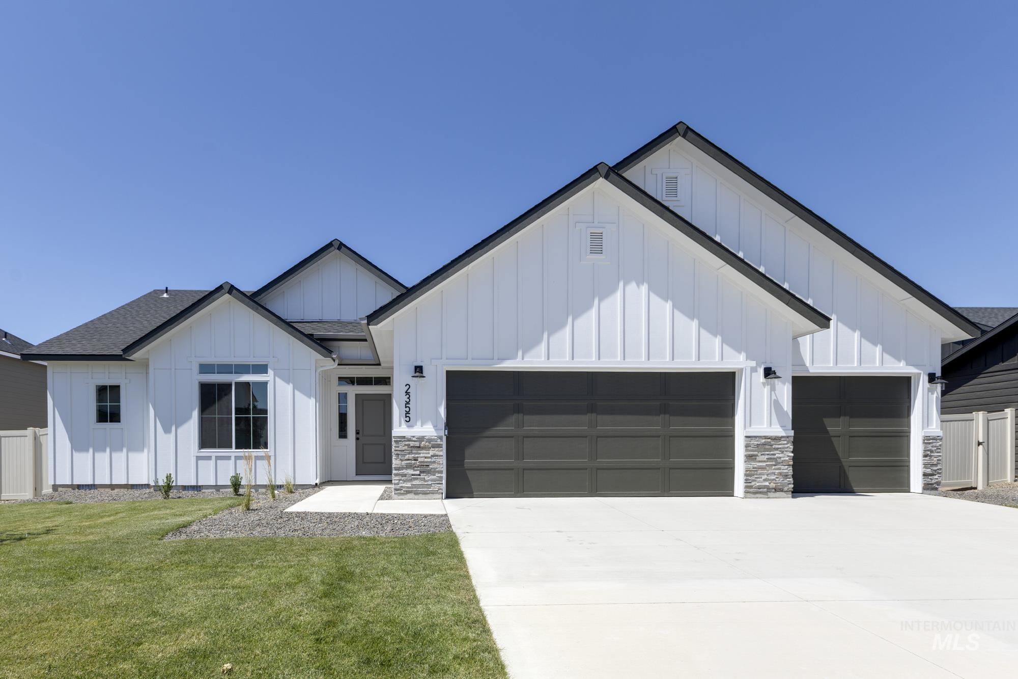 2355 N Carly Ave, Star, Idaho 83669, 4 Bedrooms, 2 Bathrooms, Residential For Sale, Price $564,990,MLS 98955235