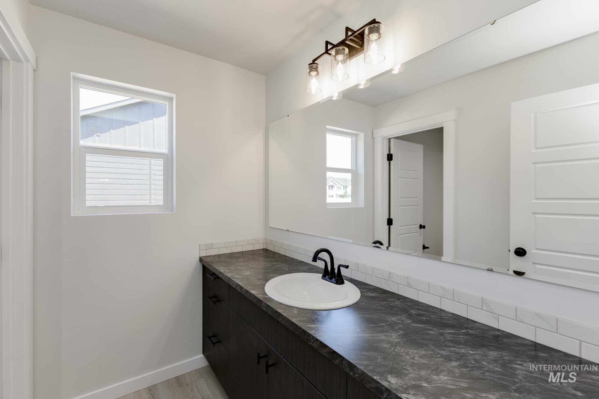 2355 N Carly Ave, Star, Idaho 83669, 4 Bedrooms, 2 Bathrooms, Residential For Sale, Price $564,990,MLS 98955235