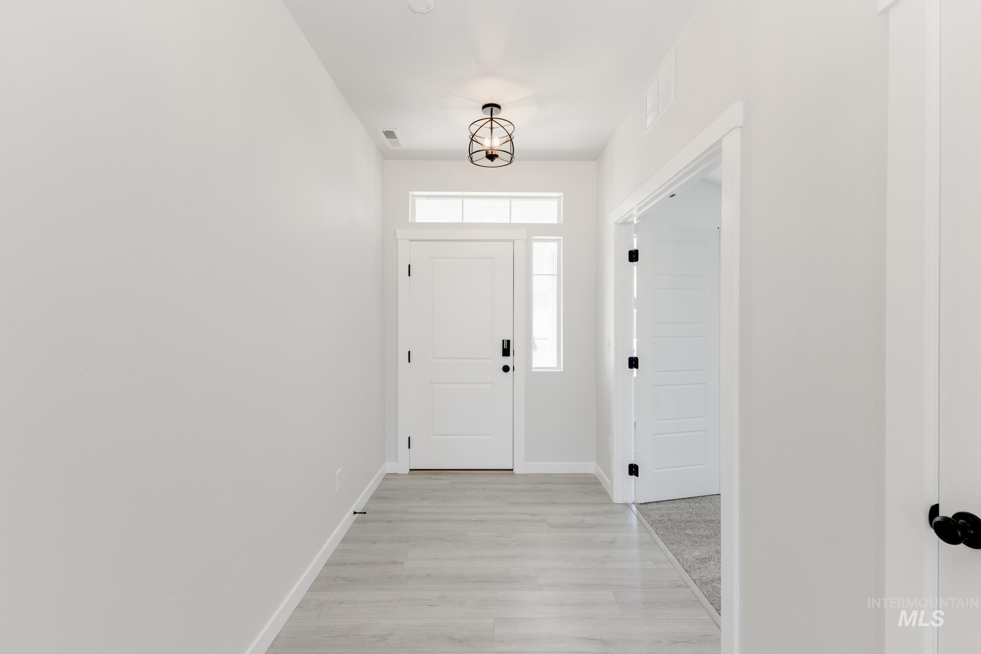 2355 N Carly Ave, Star, Idaho 83669, 4 Bedrooms, 2 Bathrooms, Residential For Sale, Price $564,990,MLS 98955235