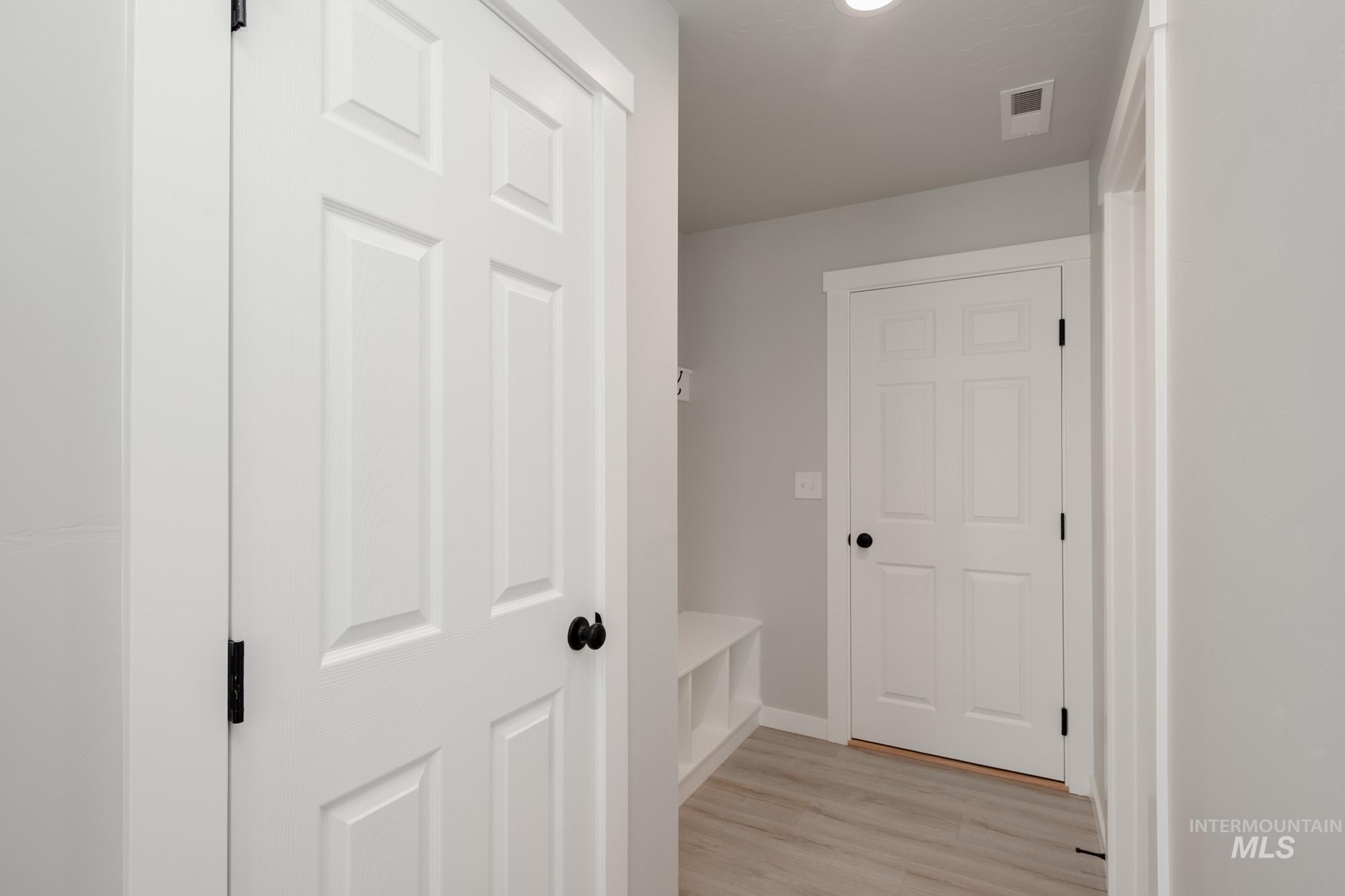 19369 Schooner Ave, Caldwell, Idaho 83605, 4 Bedrooms, 2.5 Bathrooms, Residential For Sale, Price $429,990,MLS 98955242