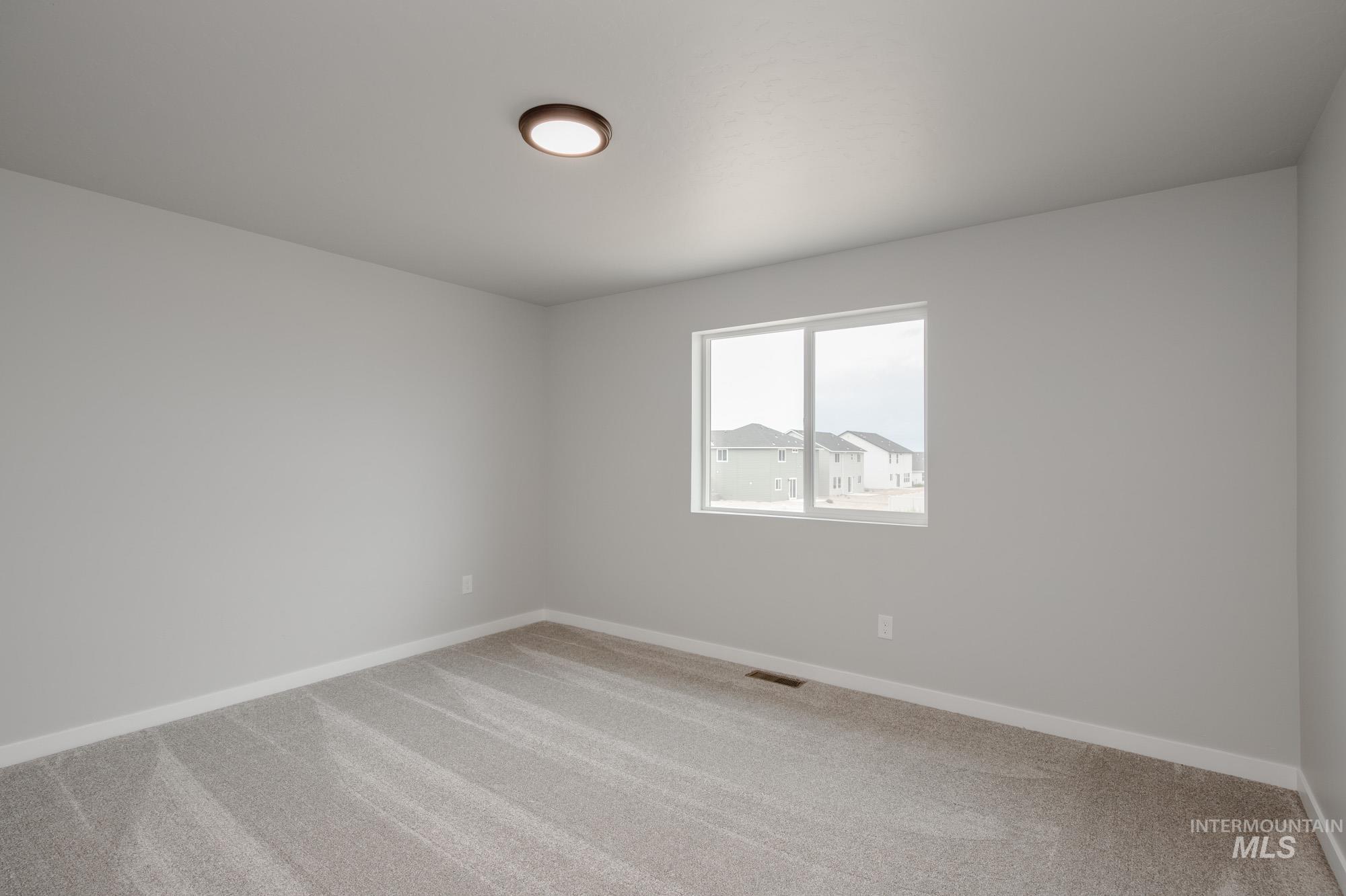 19369 Schooner Ave, Caldwell, Idaho 83605, 4 Bedrooms, 2.5 Bathrooms, Residential For Sale, Price $429,990,MLS 98955242