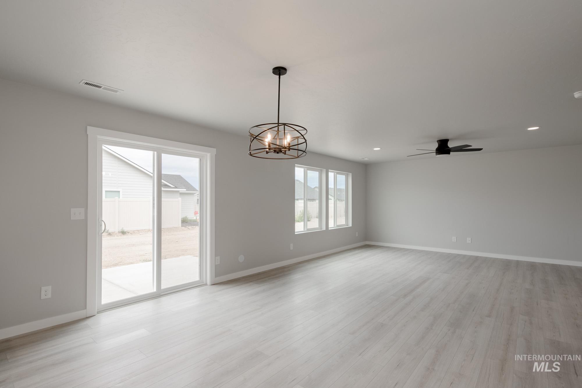 19369 Schooner Ave, Caldwell, Idaho 83605, 4 Bedrooms, 2.5 Bathrooms, Residential For Sale, Price $429,990,MLS 98955242