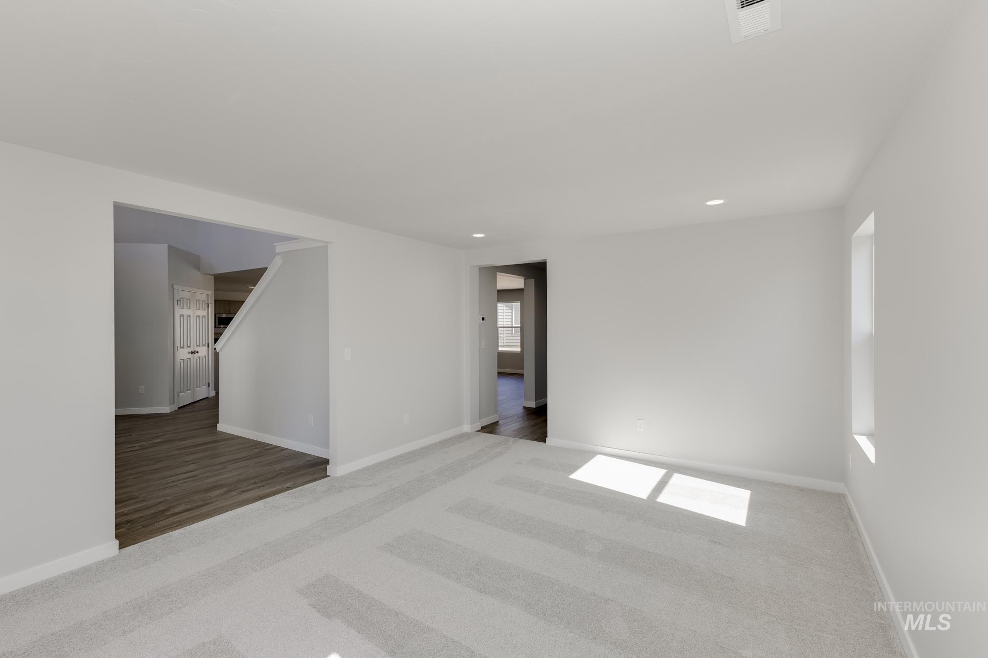 660 W Striped Owl St, Kuna, Idaho 83634, 4 Bedrooms, 3 Bathrooms, Residential For Sale, Price $579,990,MLS 98955246