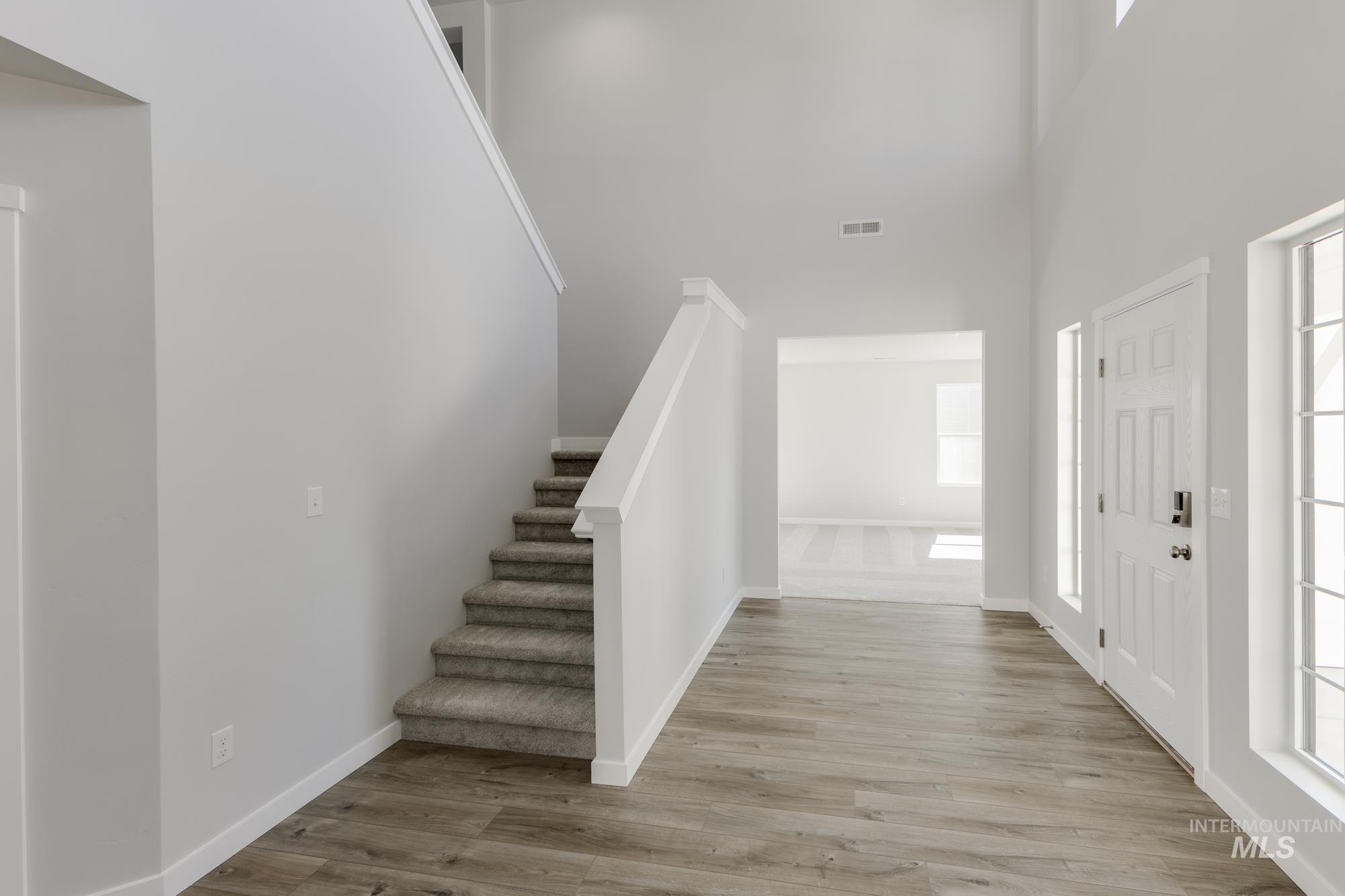 660 W Striped Owl St, Kuna, Idaho 83634, 4 Bedrooms, 3 Bathrooms, Residential For Sale, Price $579,990,MLS 98955246