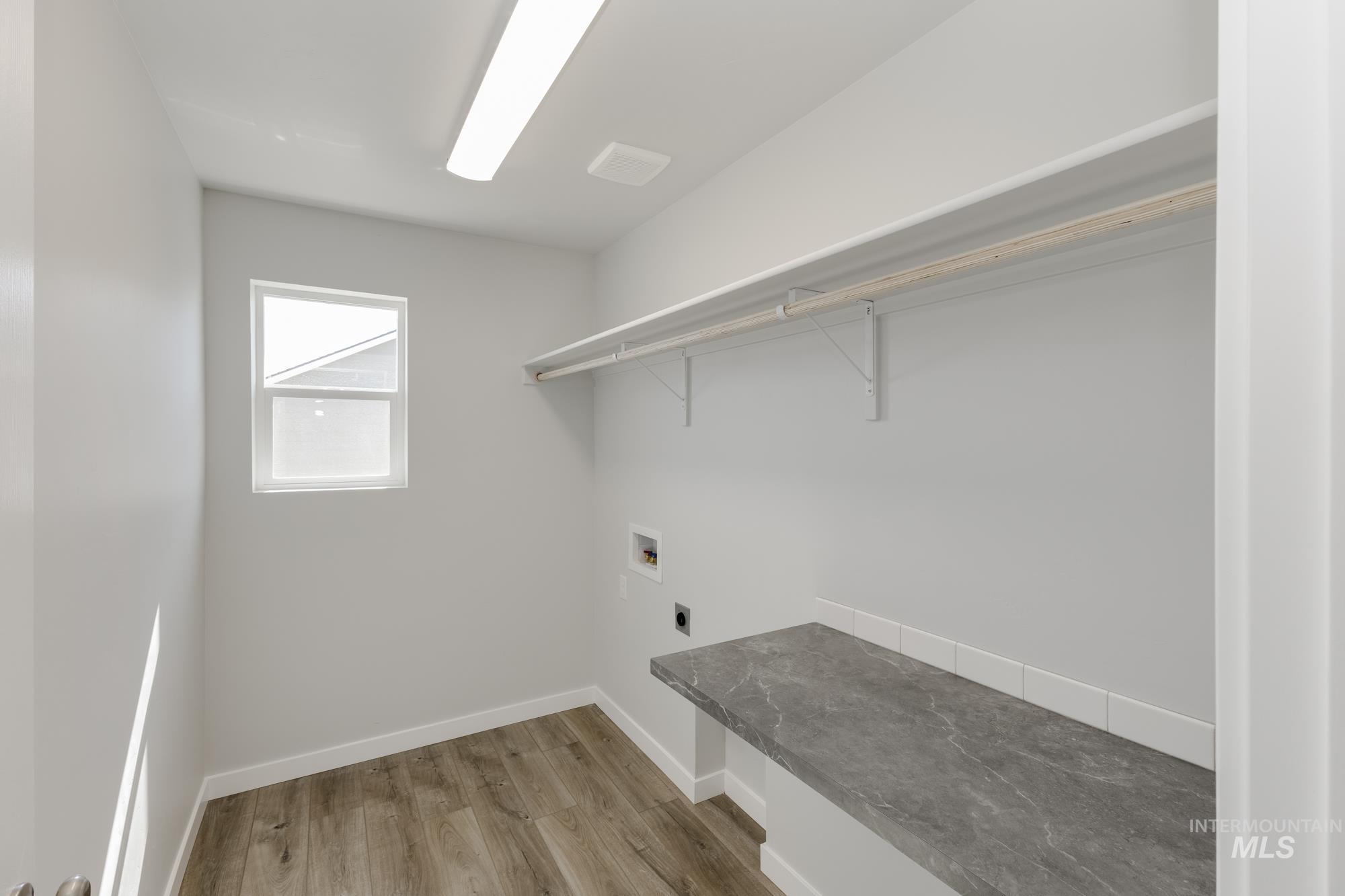 660 W Striped Owl St, Kuna, Idaho 83634, 4 Bedrooms, 3 Bathrooms, Residential For Sale, Price $579,990,MLS 98955246