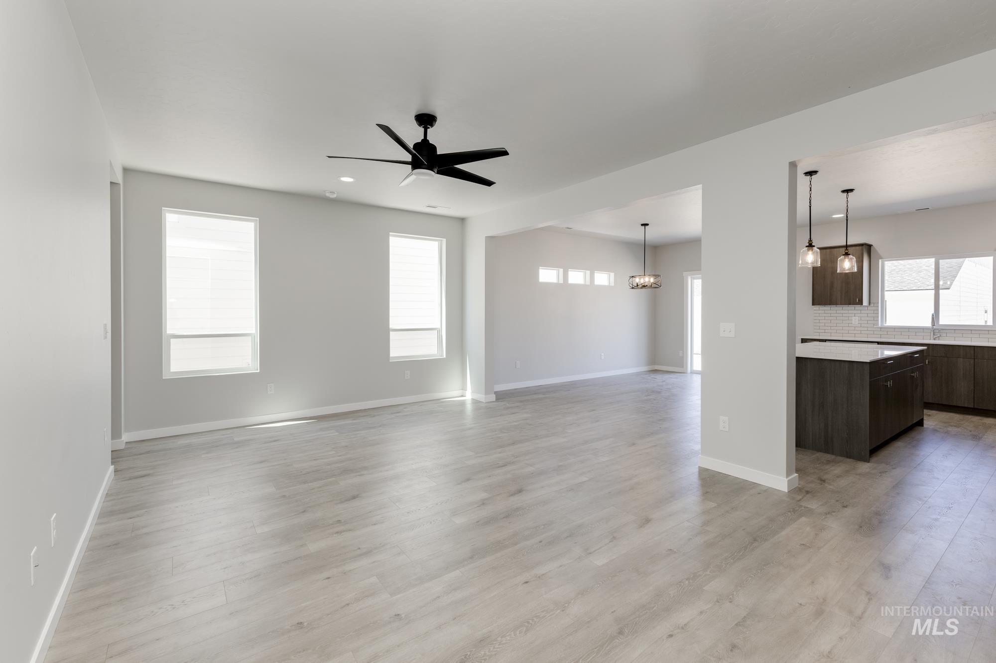 4268 E Kalinga St, Meridian, Idaho 83642, 3 Bedrooms, 2.5 Bathrooms, Residential For Sale, Price $464,990,MLS 98955252