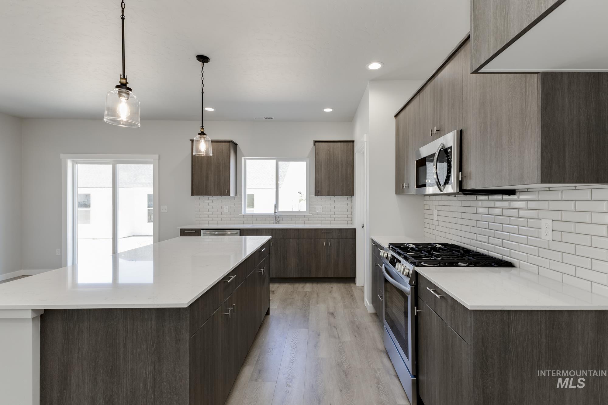 4268 E Kalinga St, Meridian, Idaho 83642, 3 Bedrooms, 2.5 Bathrooms, Residential For Sale, Price $464,990,MLS 98955252