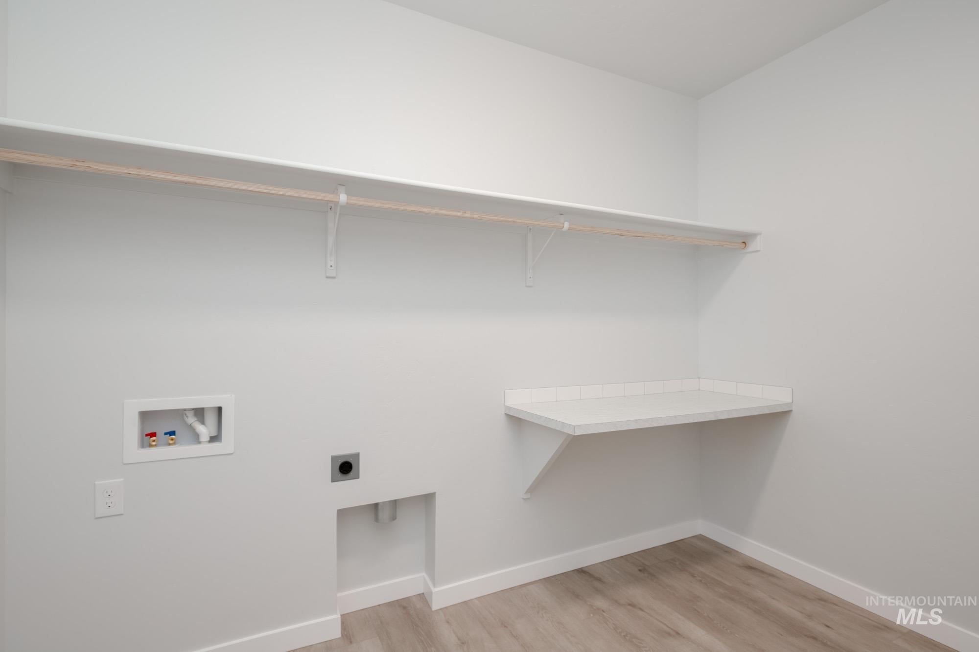 16712 Carlin Ave, Caldwell, Idaho 83607, 4 Bedrooms, 2 Bathrooms, Residential For Sale, Price $489,990,MLS 98955270