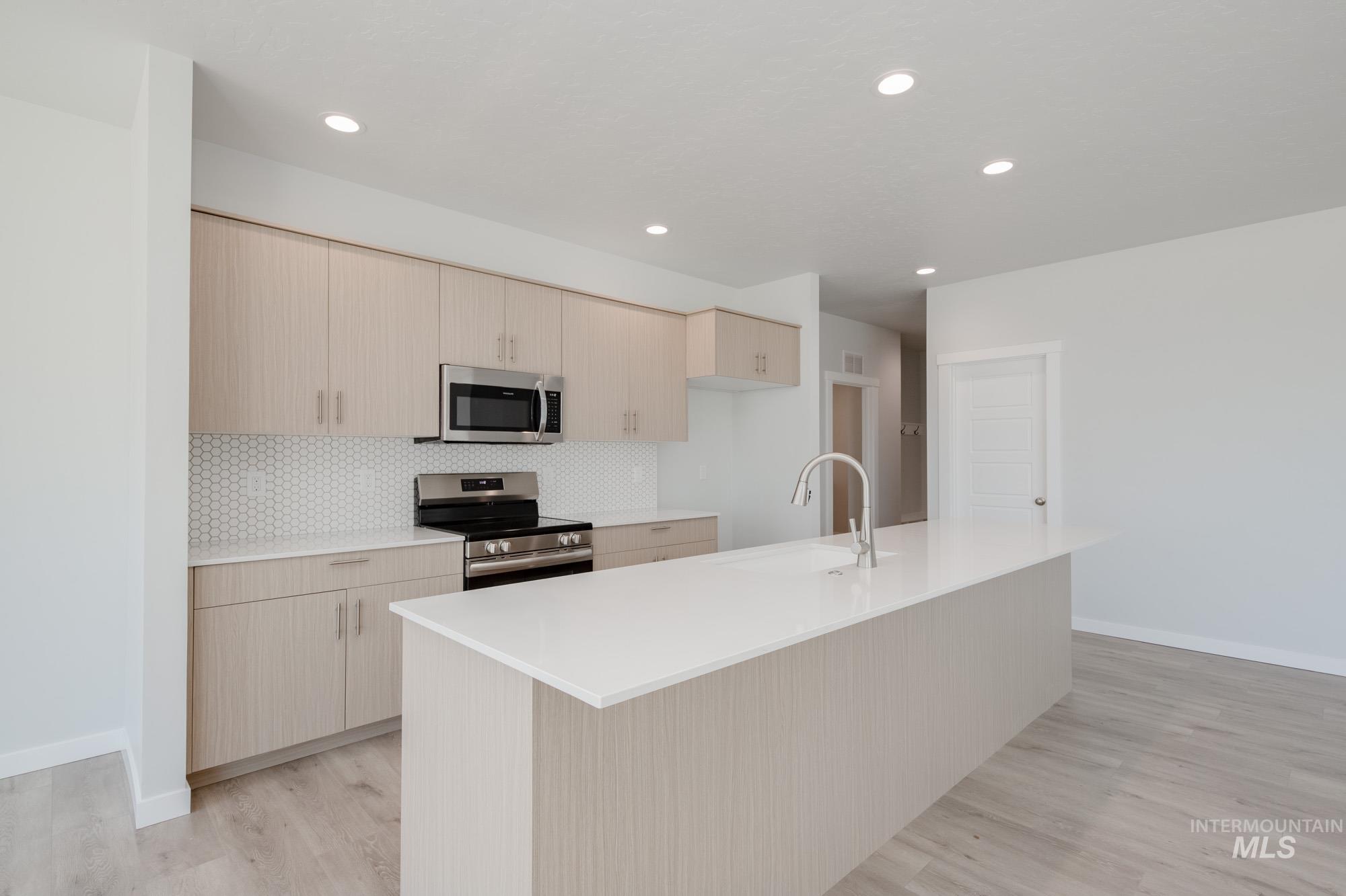 16712 Carlin Ave, Caldwell, Idaho 83607, 4 Bedrooms, 2 Bathrooms, Residential For Sale, Price $489,990,MLS 98955270