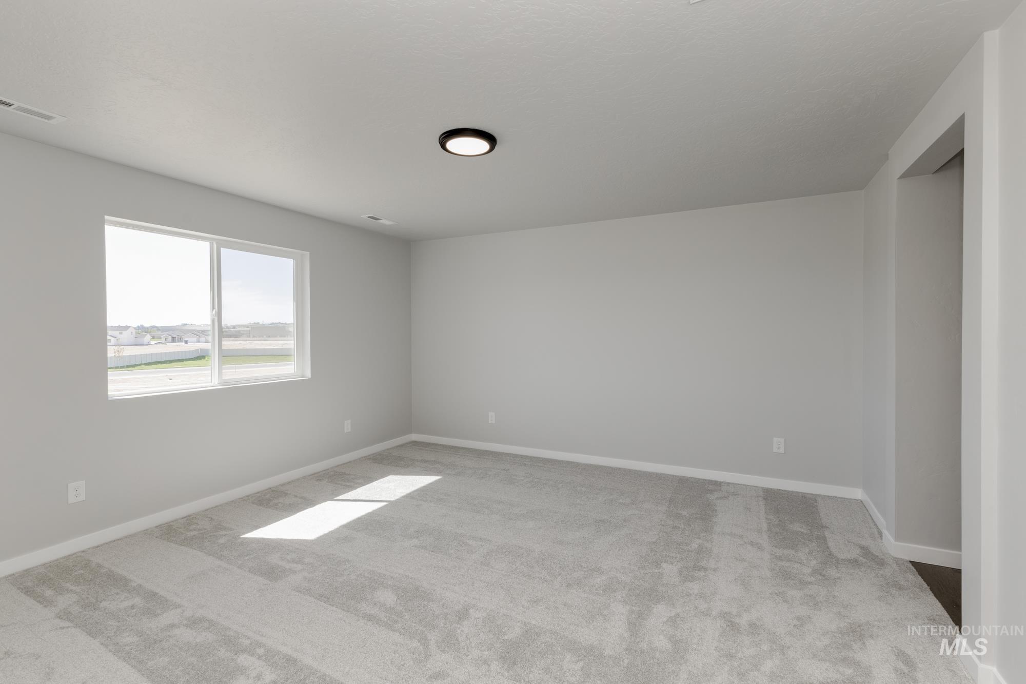 931 E Perjue Basin Dr, Nampa, Idaho 83686, 4 Bedrooms, 2.5 Bathrooms, Residential For Sale, Price $464,990,MLS 98955280