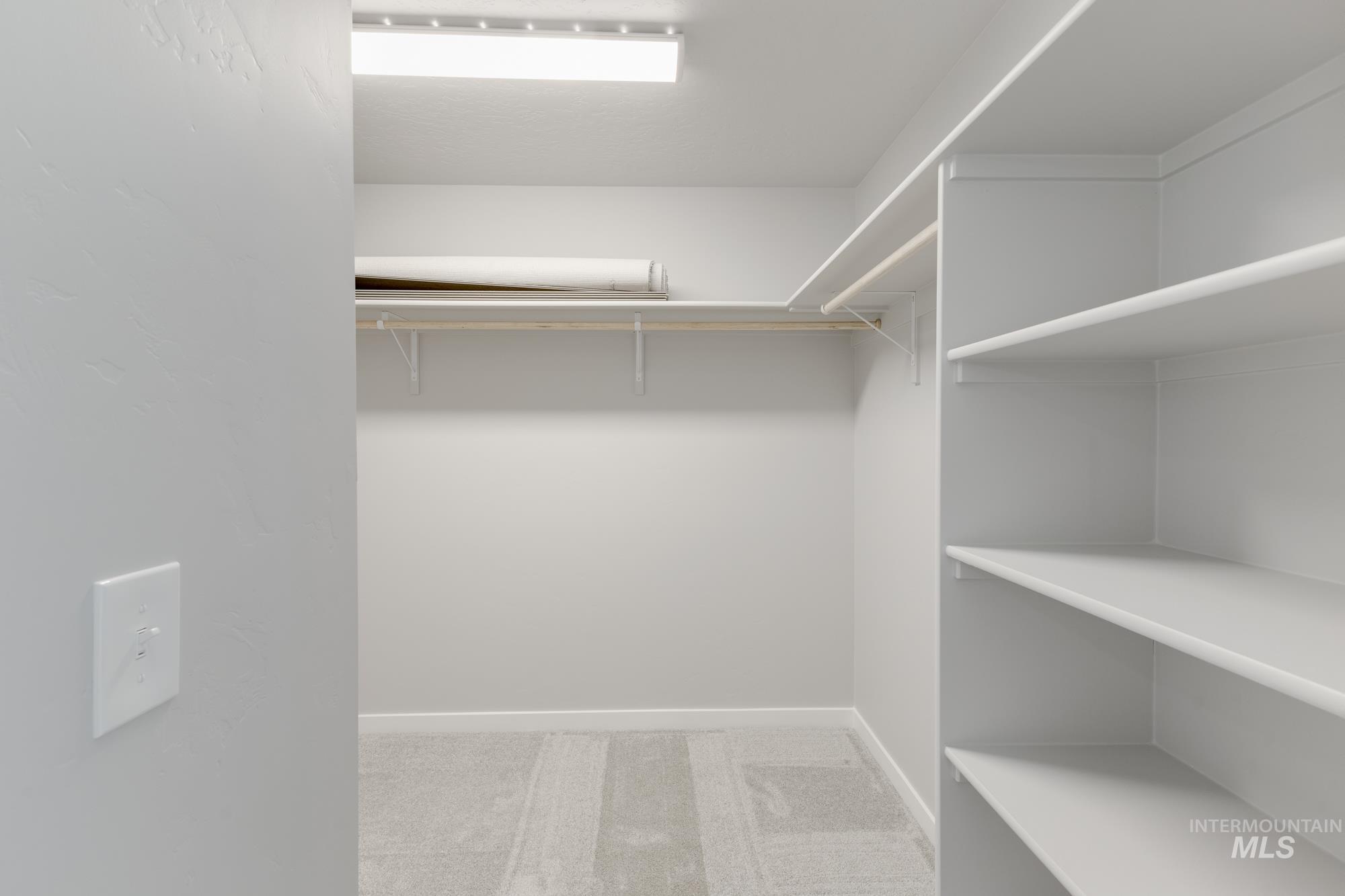 931 E Perjue Basin Dr, Nampa, Idaho 83686, 4 Bedrooms, 2.5 Bathrooms, Residential For Sale, Price $464,990,MLS 98955280