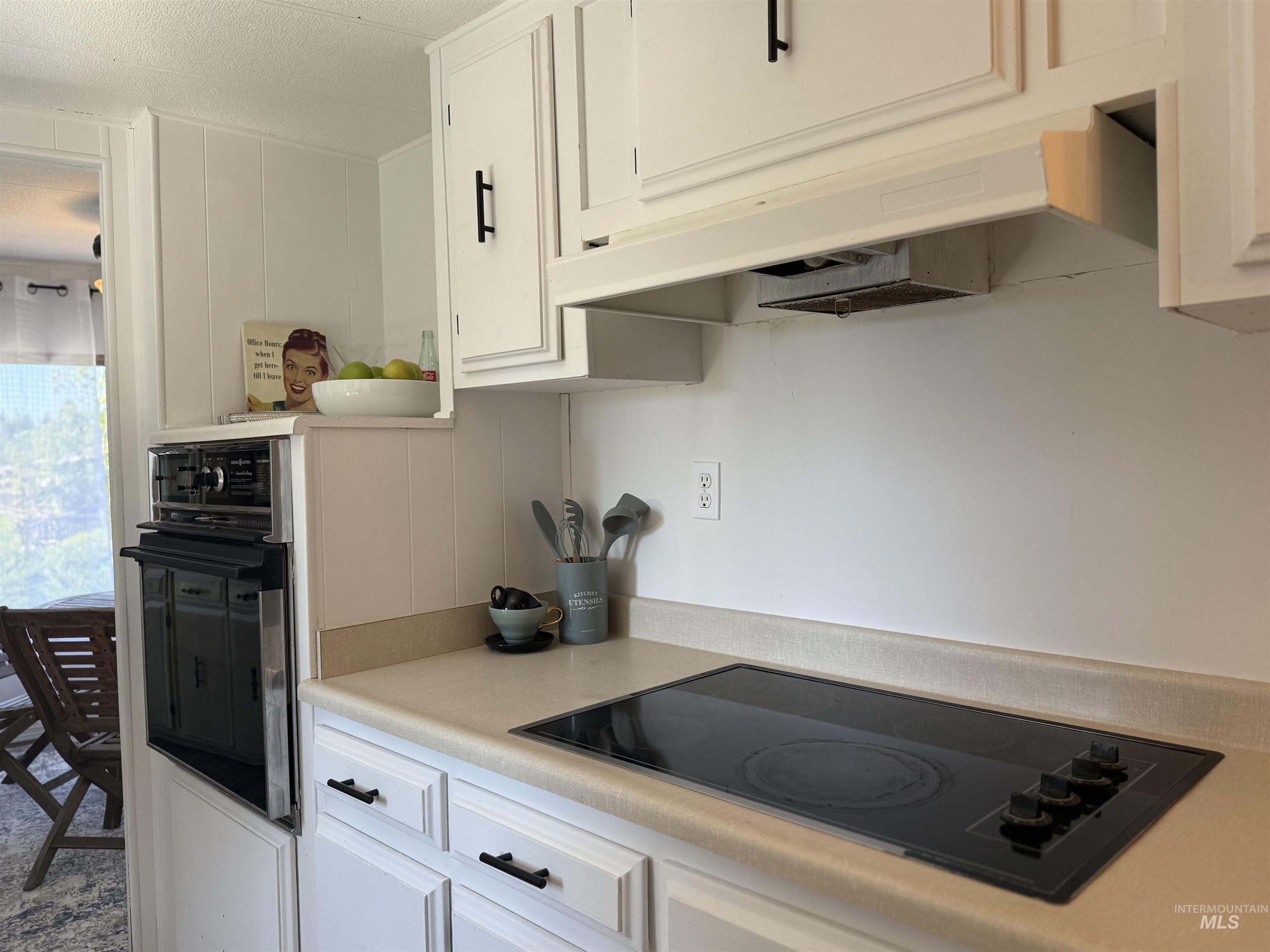 605 N Almon St., Moscow, Idaho 83843, 3 Bedrooms, 2 Bathrooms, Residential For Sale, Price $85,000,MLS 98955281