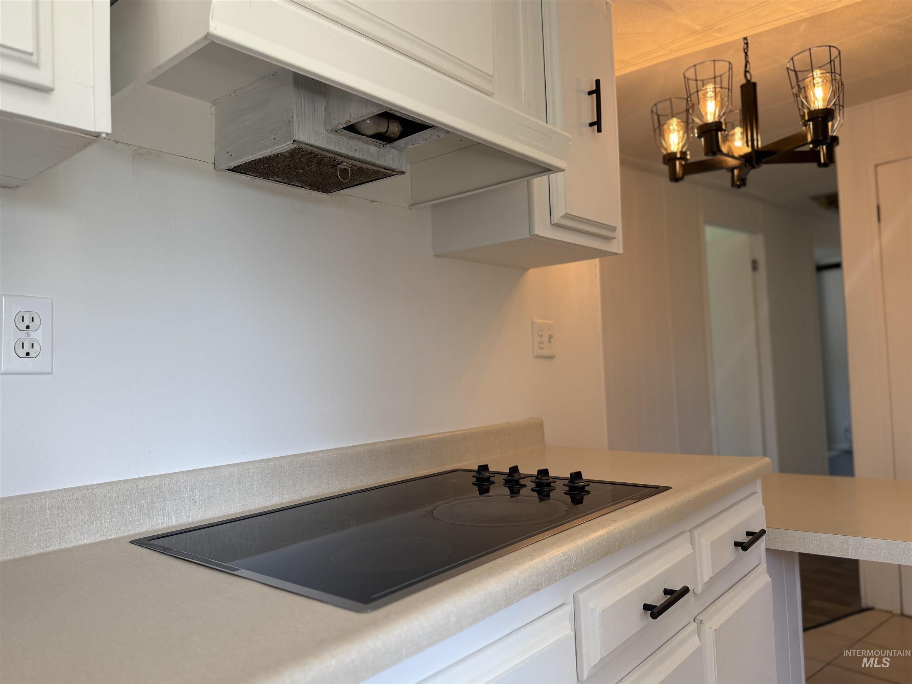 605 N Almon St., Moscow, Idaho 83843, 3 Bedrooms, 2 Bathrooms, Residential For Sale, Price $85,000,MLS 98955281