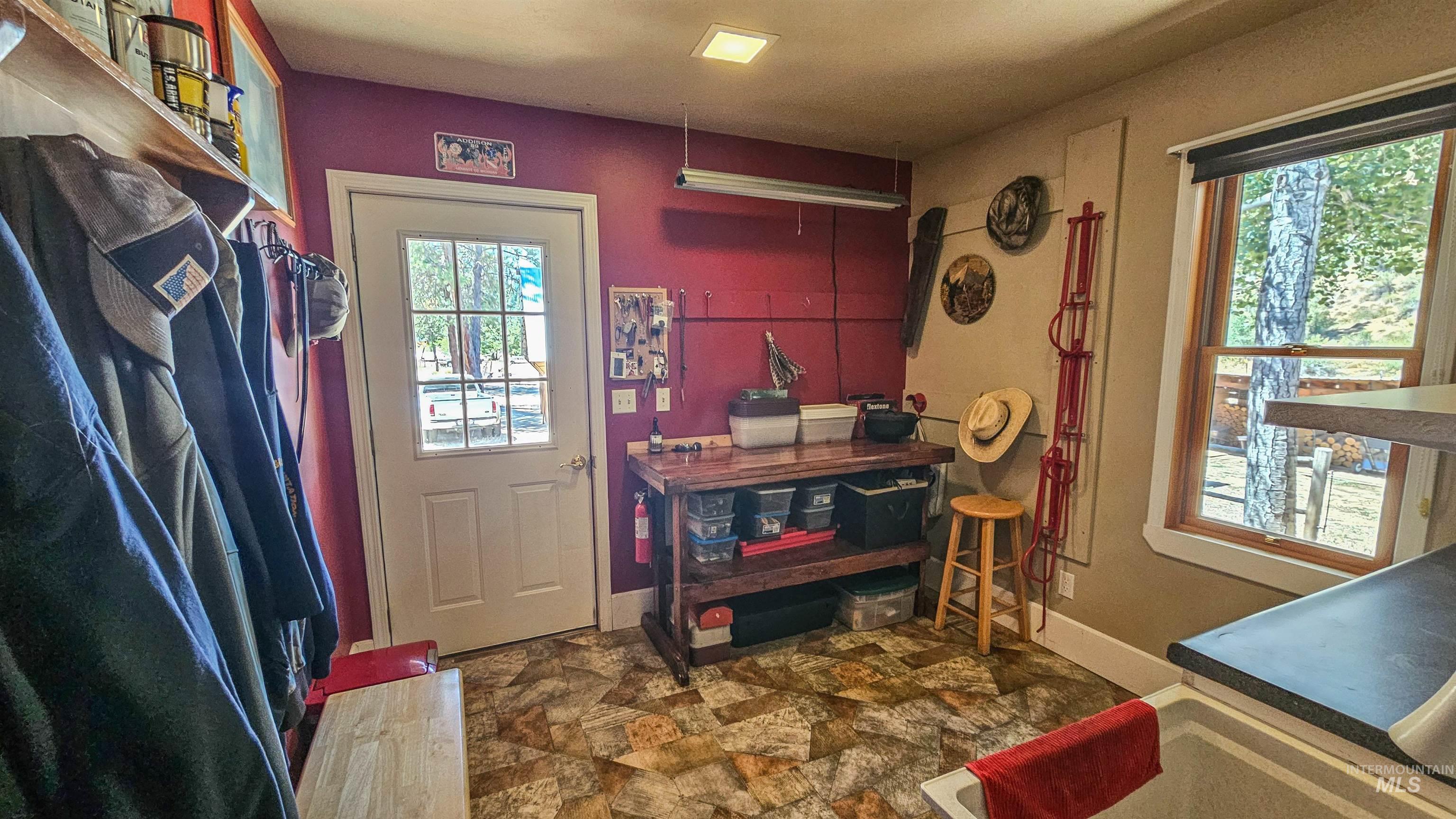 3382 Hwy 21, Boise, Idaho 83716, 3 Bedrooms, 3 Bathrooms, Residential For Sale, Price $675,000,MLS 98955285