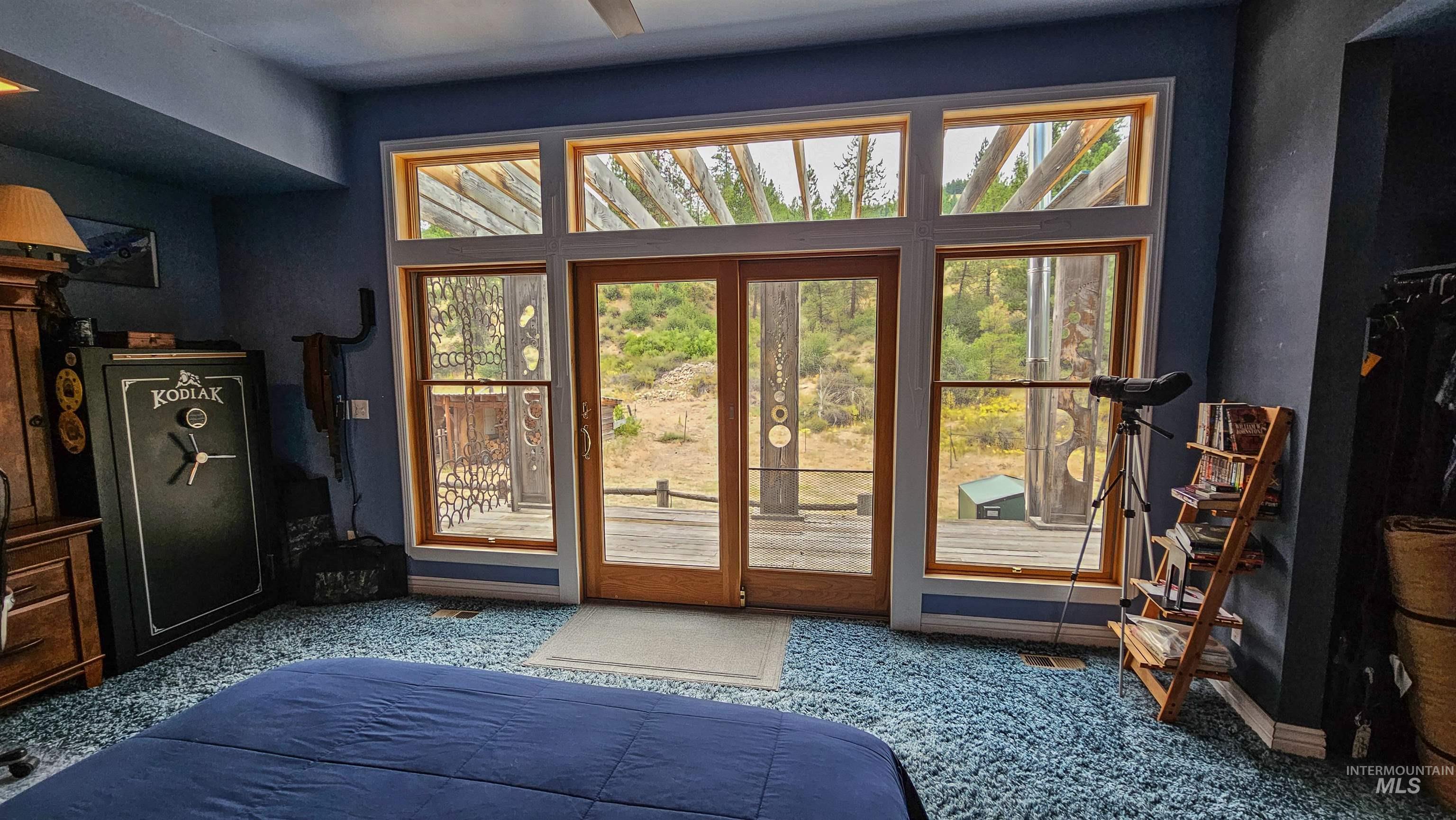 3382 Hwy 21, Boise, Idaho 83716, 3 Bedrooms, 3 Bathrooms, Residential For Sale, Price $675,000,MLS 98955285