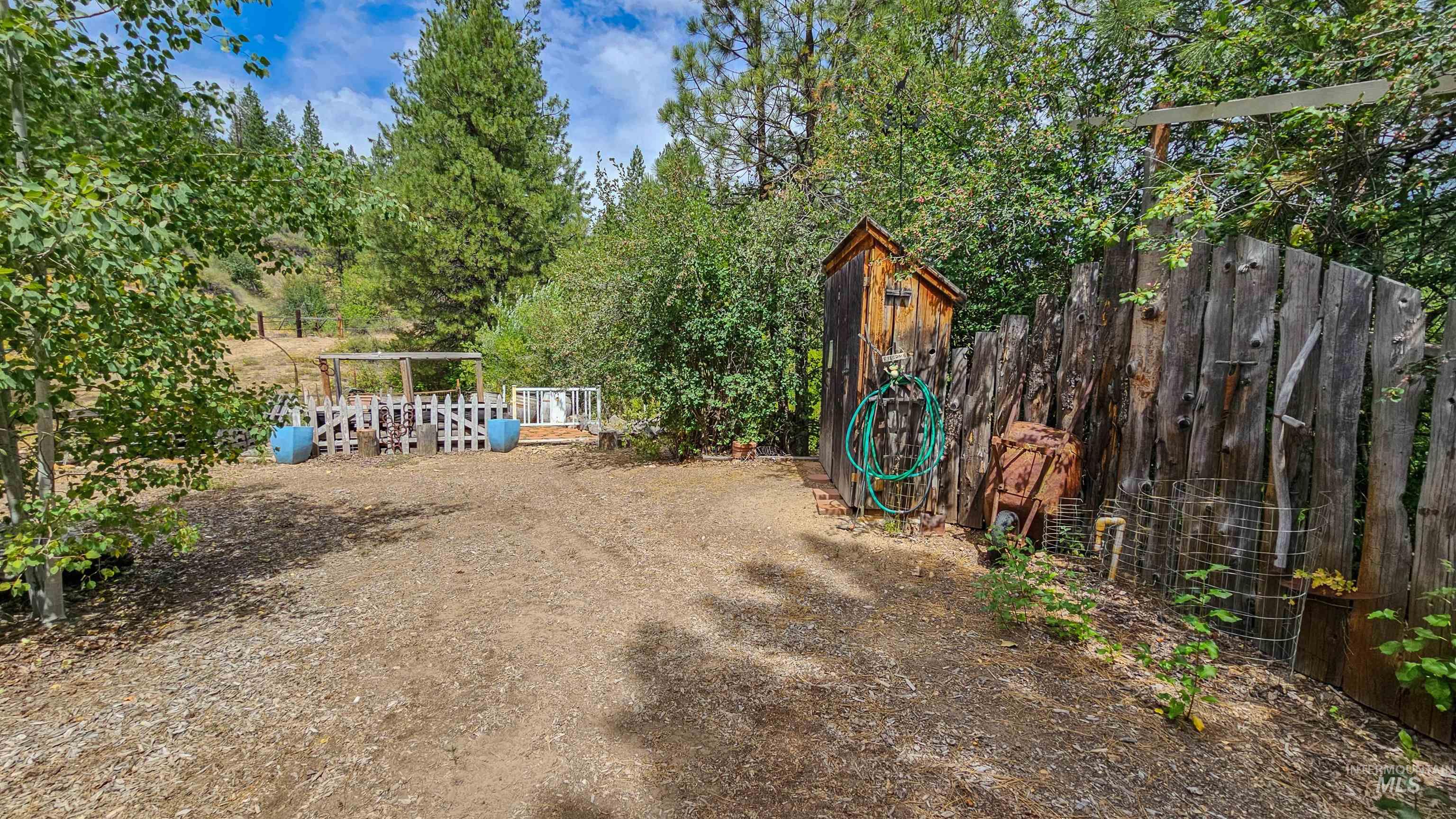 3382 Hwy 21, Boise, Idaho 83716, 3 Bedrooms, 3 Bathrooms, Residential For Sale, Price $675,000,MLS 98955285