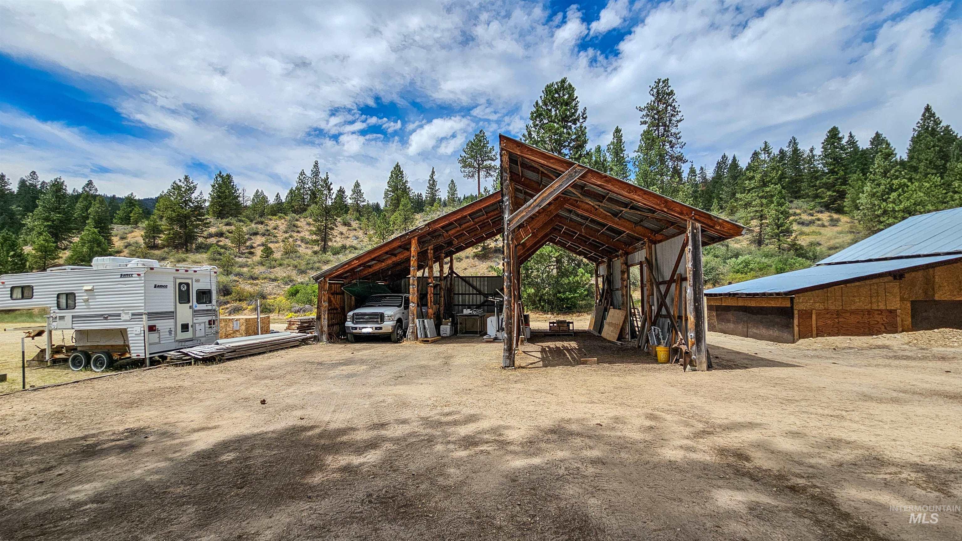 3382 Hwy 21, Boise, Idaho 83716, 3 Bedrooms, 3 Bathrooms, Residential For Sale, Price $675,000,MLS 98955285