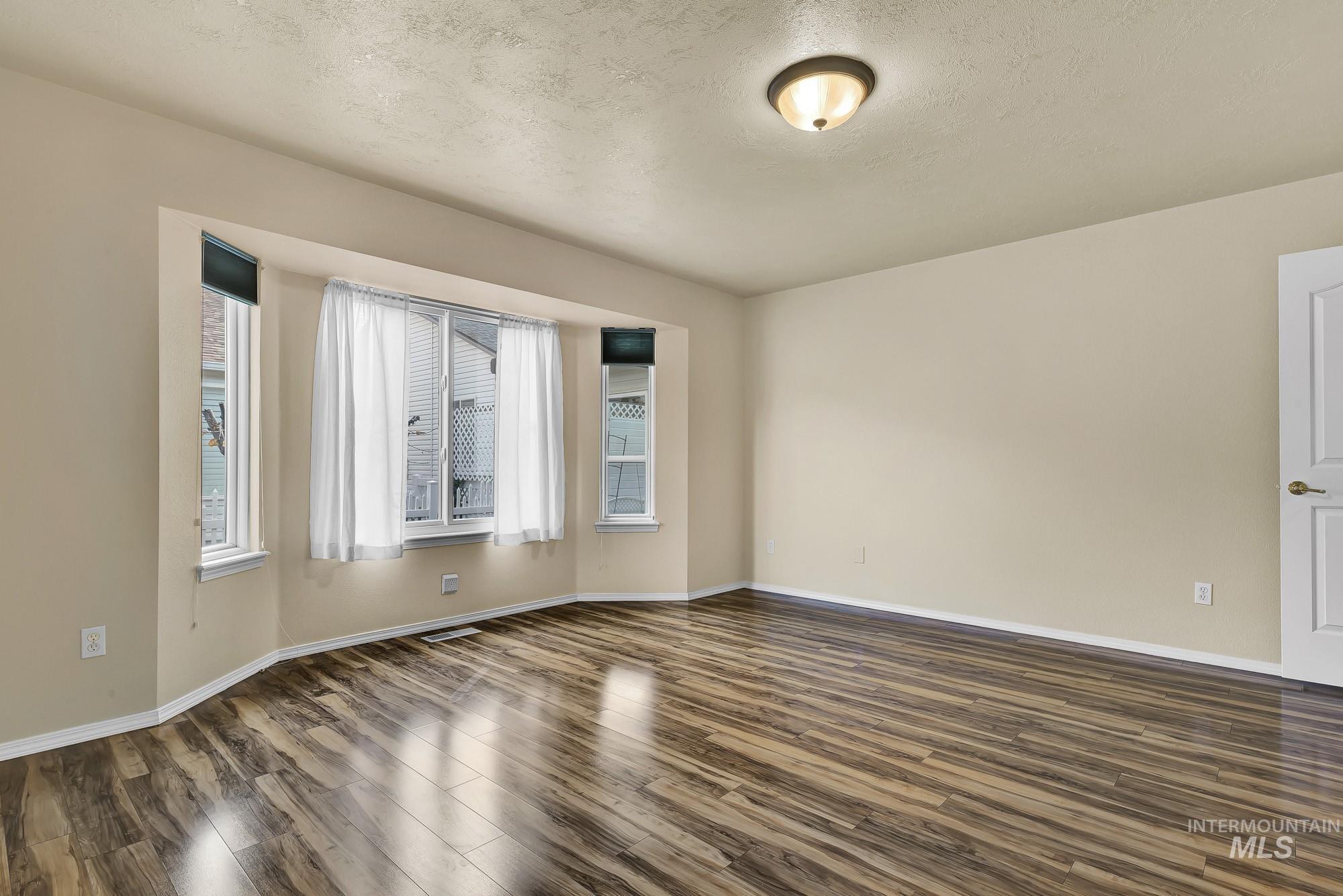 432 N David Frost St, Nampa, Idaho 83651, 3 Bedrooms, 2 Bathrooms, Residential For Sale, Price $299,000,MLS 98955307