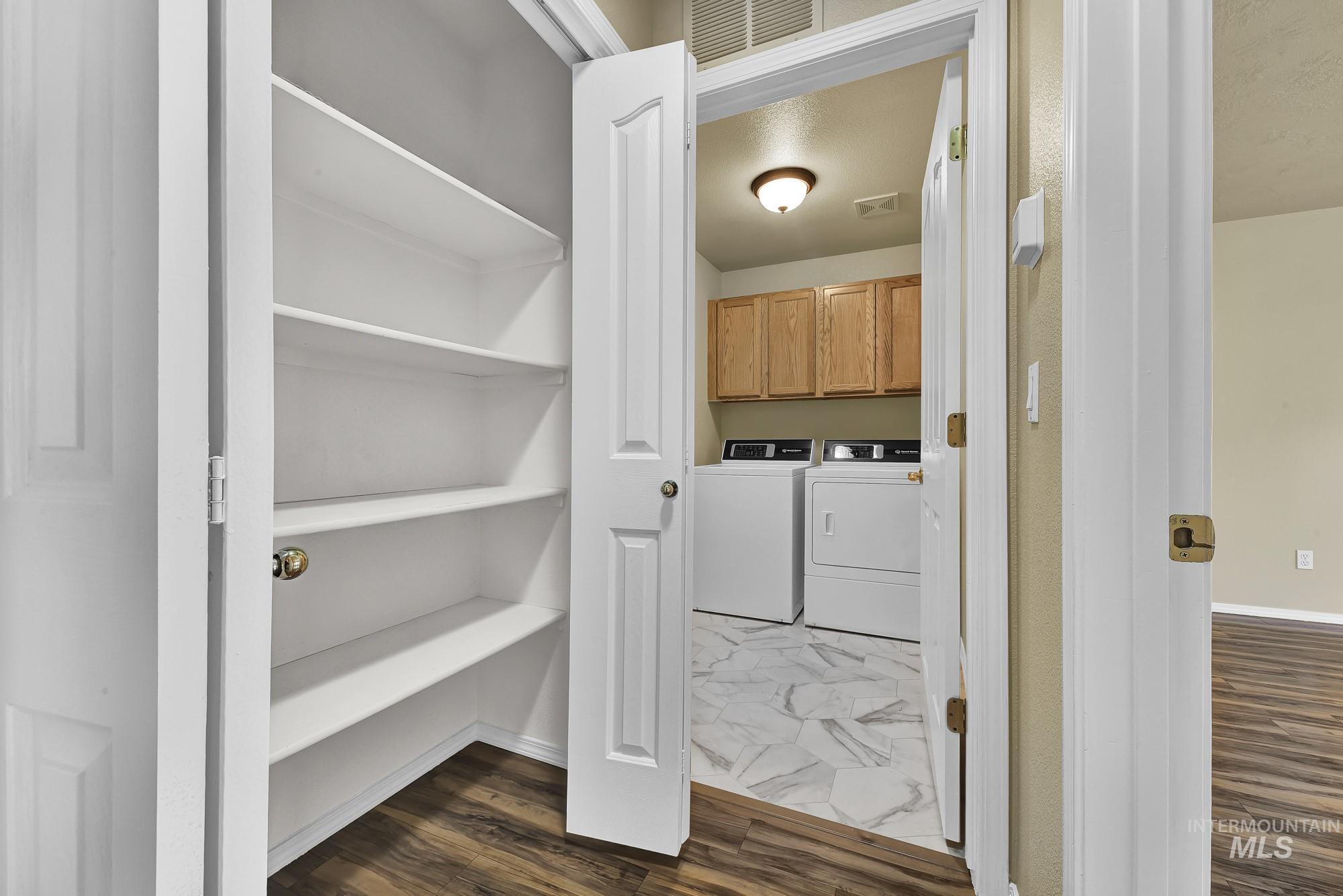 432 N David Frost St, Nampa, Idaho 83651, 3 Bedrooms, 2 Bathrooms, Residential For Sale, Price $299,000,MLS 98955307