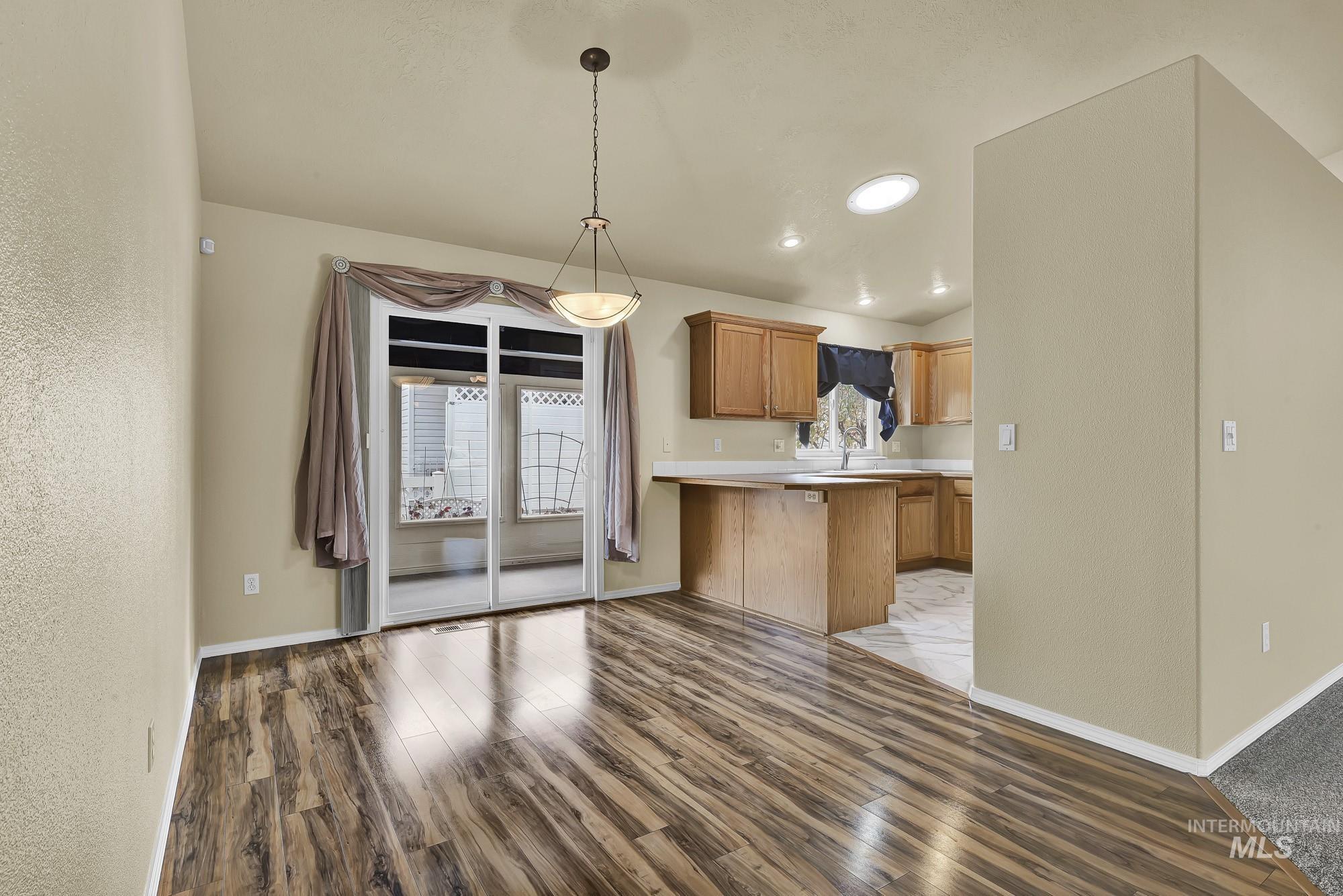 432 N David Frost St, Nampa, Idaho 83651, 3 Bedrooms, 2 Bathrooms, Residential For Sale, Price $299,000,MLS 98955307