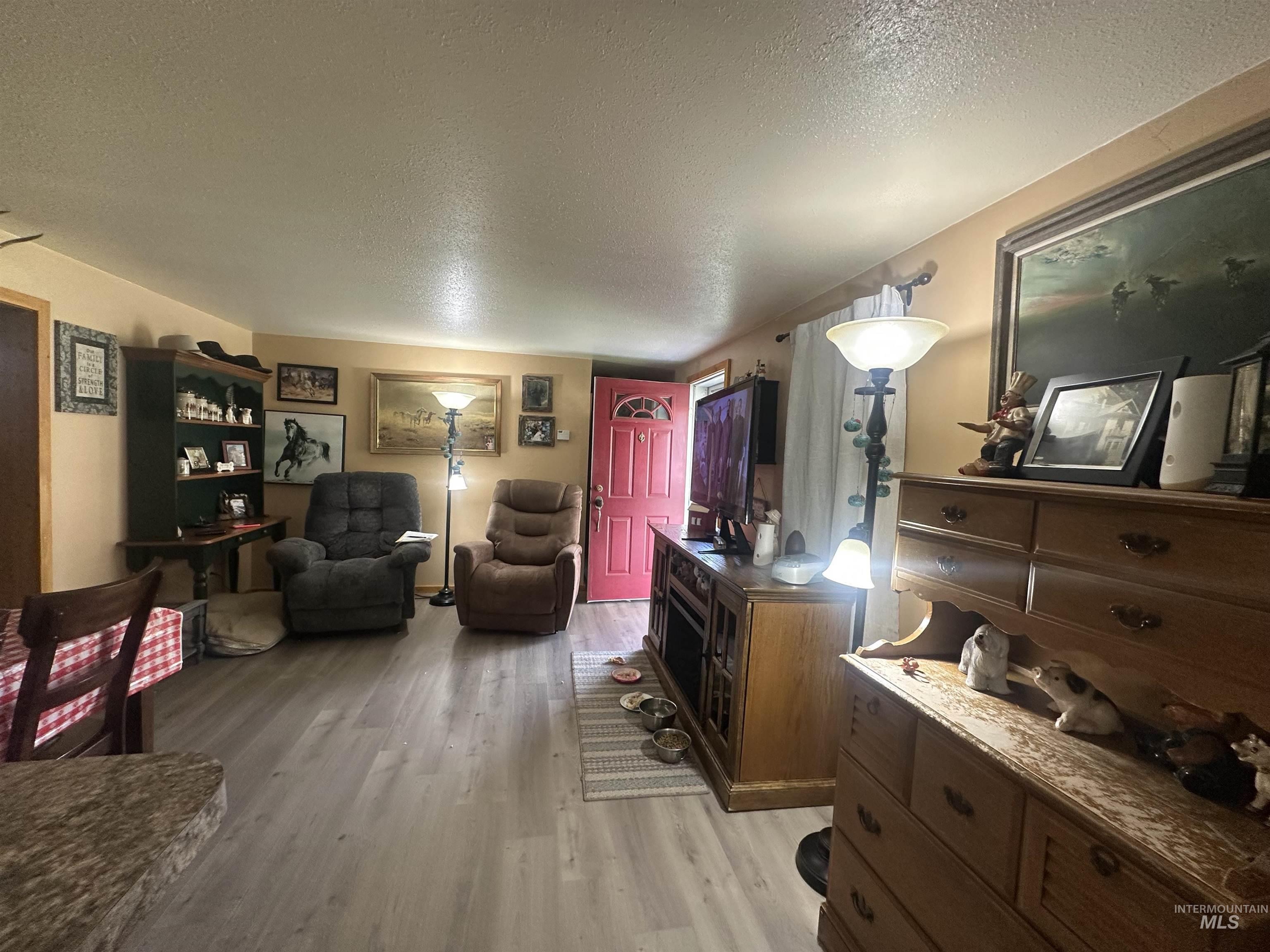 550 S Worthington St, Oakley, Idaho 83346, 3 Bedrooms, 1 Bathroom, Residential For Sale, Price $370,000, 98955314