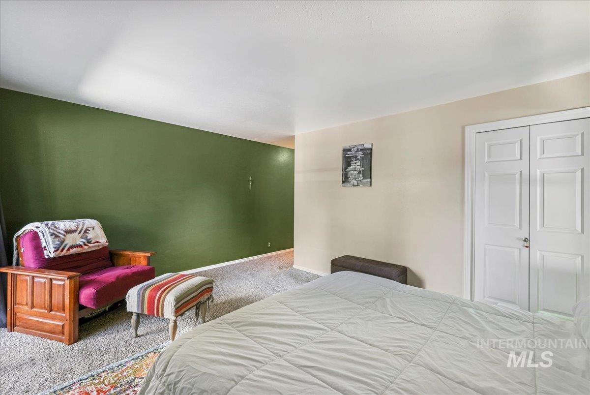 355 Elm St N, Twin Falls, Idaho 83301, 2 Bedrooms, 2 Bathrooms, Residential For Sale, Price $244,000,MLS 98955327