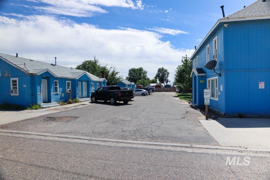 124 NW 4th Ave., Ontario, Oregon 97914-0000, Residential Income For Sale, Price $1,250,000,MLS 98955382