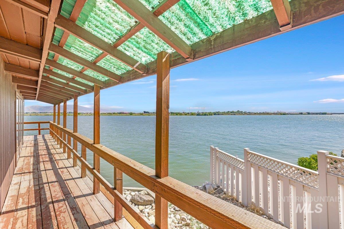 1801 Y Street, Heyburn, Idaho 83336, 9 Bedrooms, 7 Bathrooms, Residential For Sale, Price $1,399,000,MLS 98955433