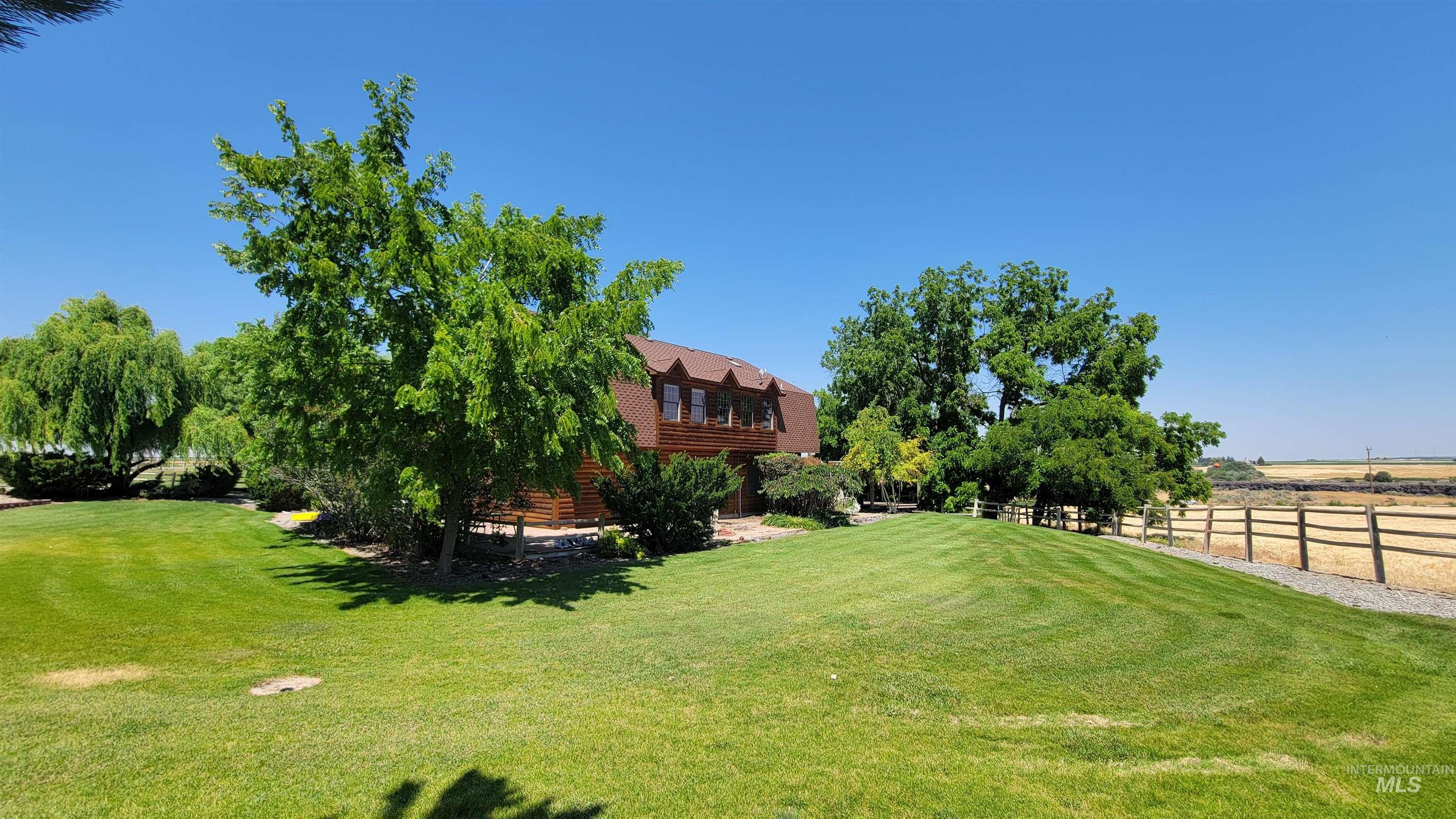 3696 N 4425 E, Murtaugh, Idaho 83344, 3 Bedrooms, 3 Bathrooms, Residential For Sale, Price $634,995,MLS 98955456