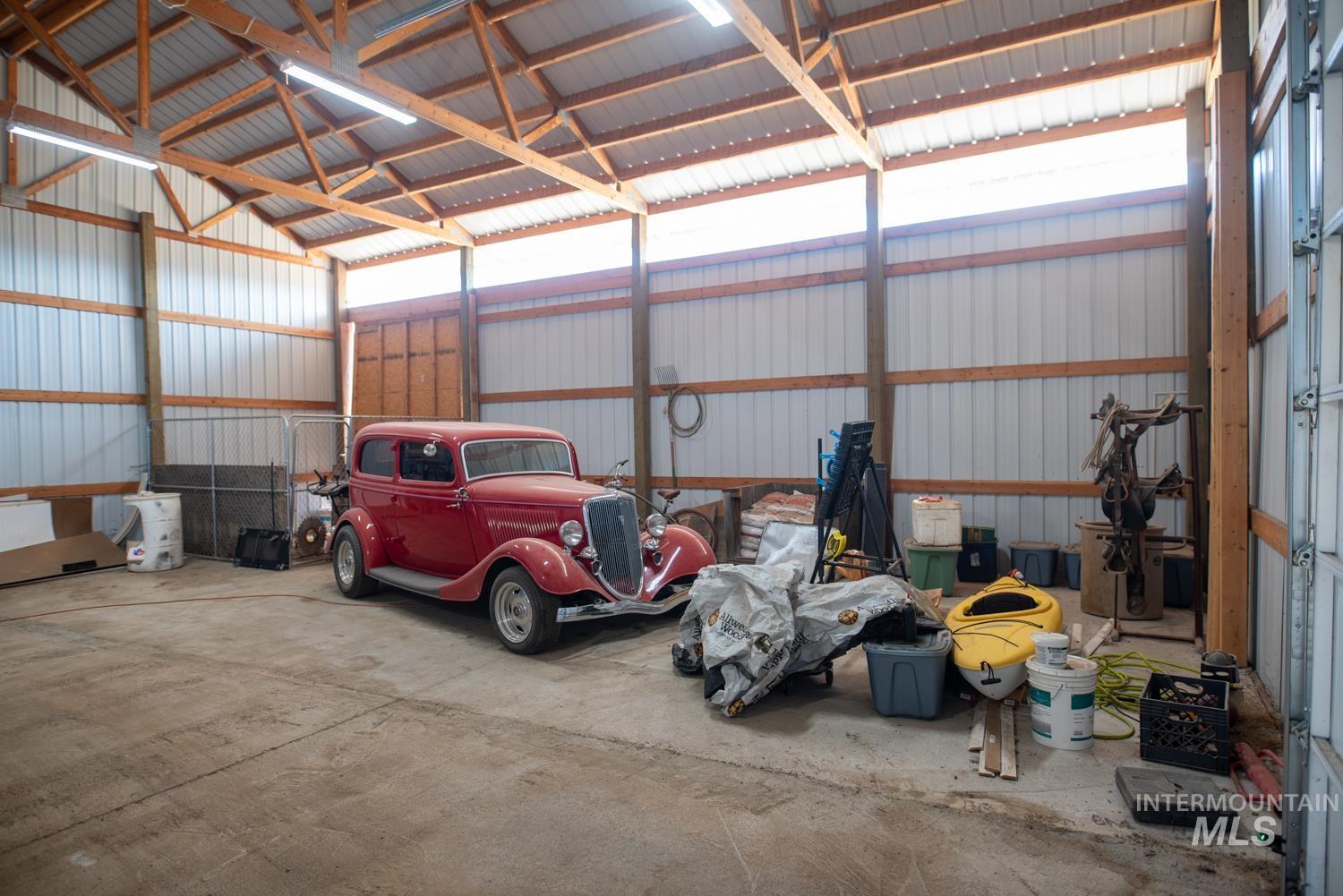 2240 Waite Rd., Midvale, Idaho 83645, 3 Bedrooms, 2 Bathrooms, Residential For Sale, Price $395,000,MLS 98955527