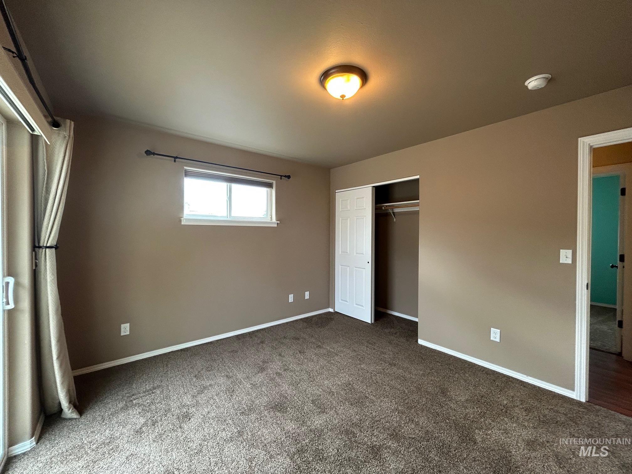 1031 16th Avenue, Clarkston, Washington 99403, 4 Bedrooms, 3 Bathrooms, Residential For Sale, Price $389,000,MLS 98955549