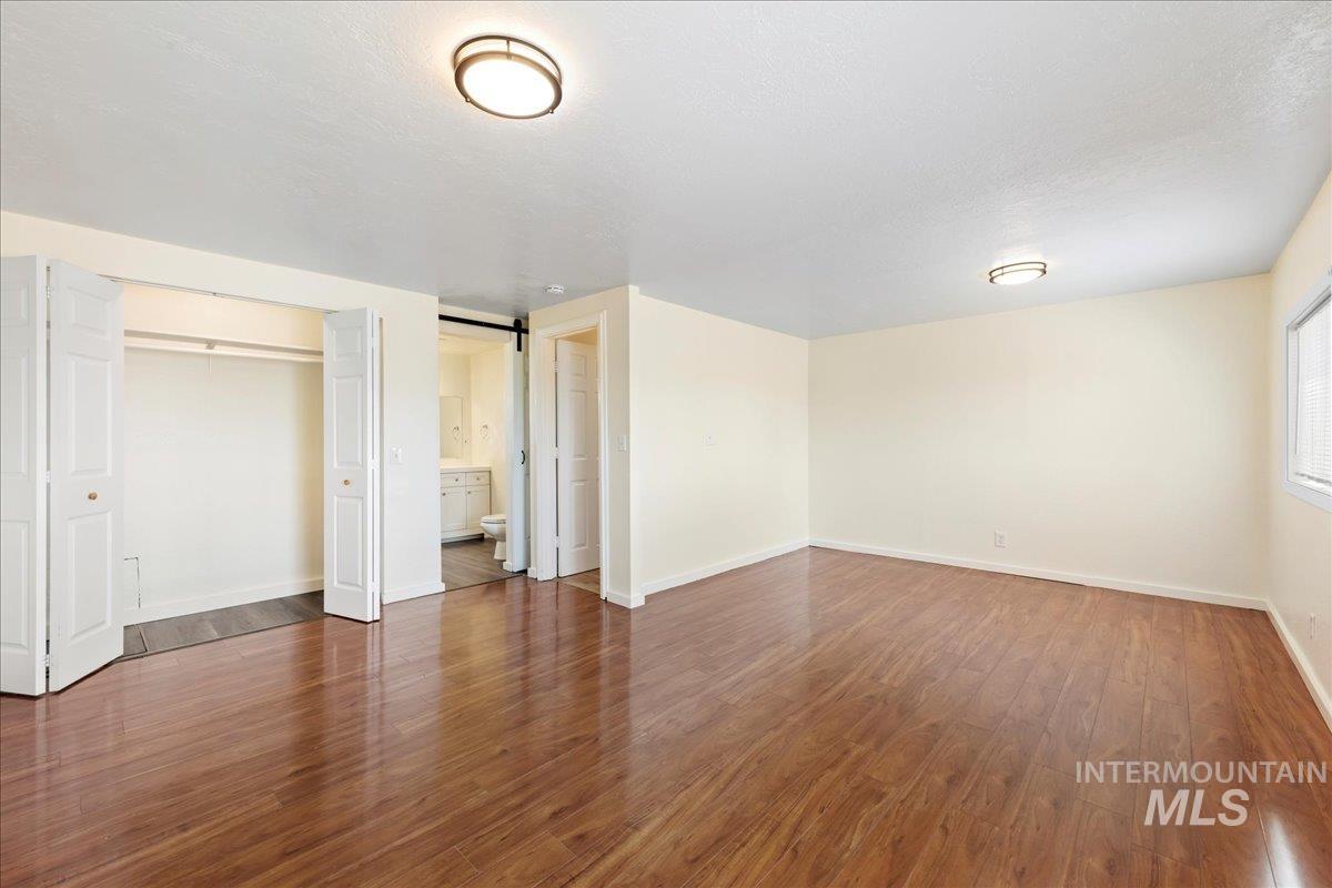 14490 & 14492 Sand Hollow Road, Caldwell, Idaho 83607, 7 Bedrooms, 5 Bathrooms, Farm & Ranch For Sale, Price $624,000, 98955562