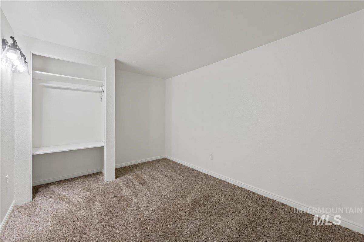 14490 & 14492 Sand Hollow Road, Caldwell, Idaho 83607, 7 Bedrooms, 5 Bathrooms, Farm & Ranch For Sale, Price $624,000, 98955562