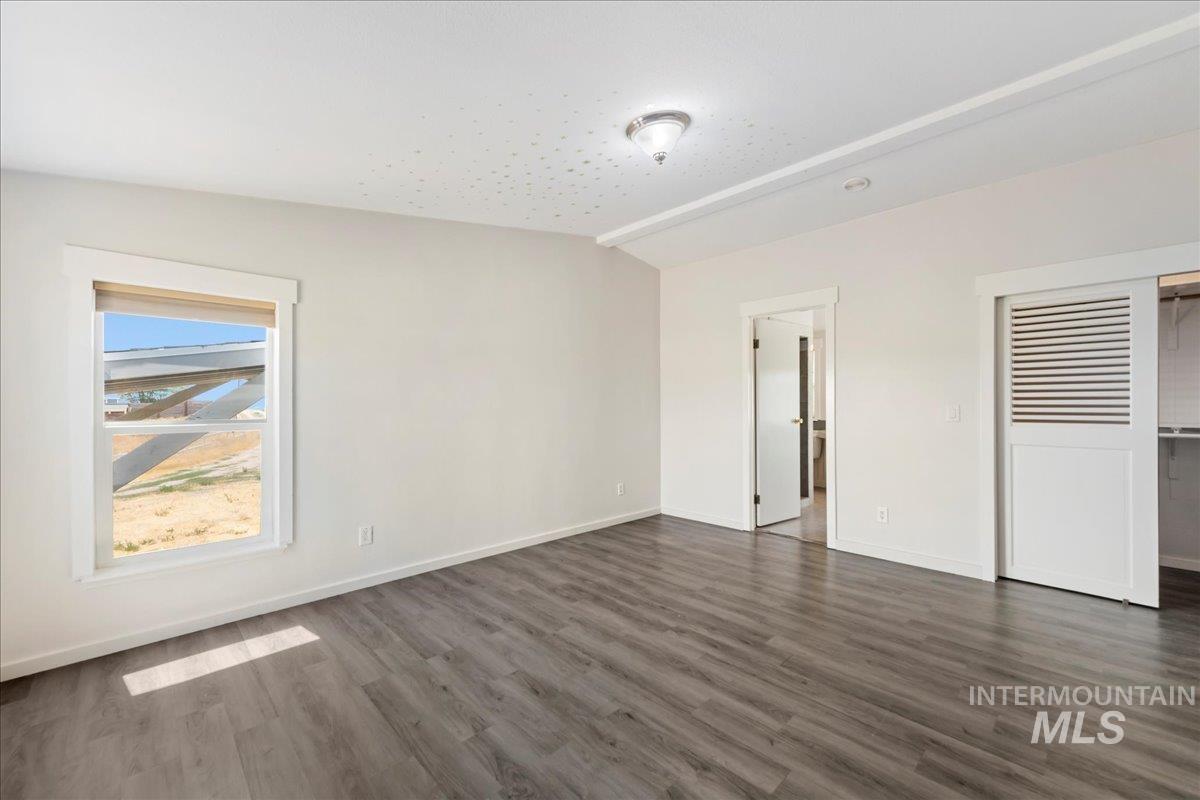 14490 & 14492 Sand Hollow Road, Caldwell, Idaho 83607, 7 Bedrooms, 5 Bathrooms, Farm & Ranch For Sale, Price $624,000, 98955562