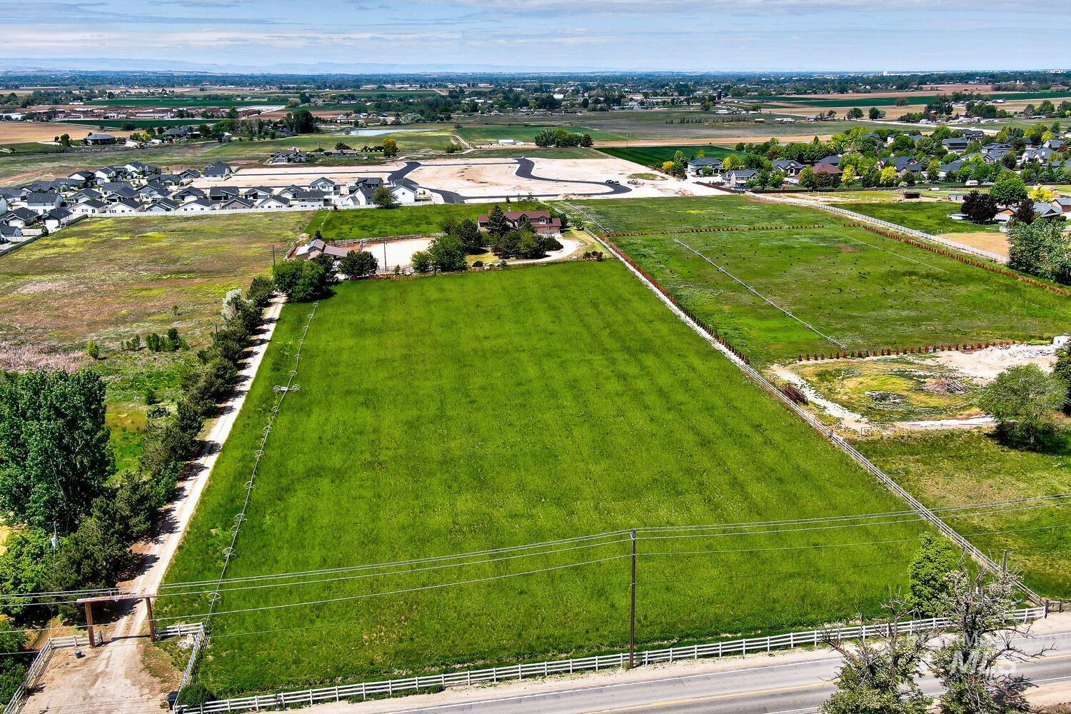 5377 S Ten Mile, Meridian, Idaho 83642, 4 Bedrooms, 3 Bathrooms, Residential For Sale, Price $2,699,999,MLS 98955572