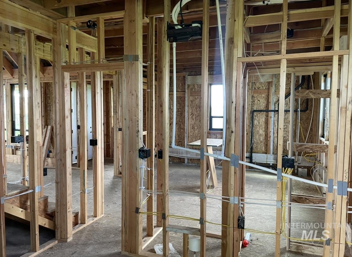 2250 Moritz Ln, Indian Valley, Idaho 83632-5019, 2 Bedrooms, 2 Bathrooms, Residential For Sale, Price $749,900, 98955591