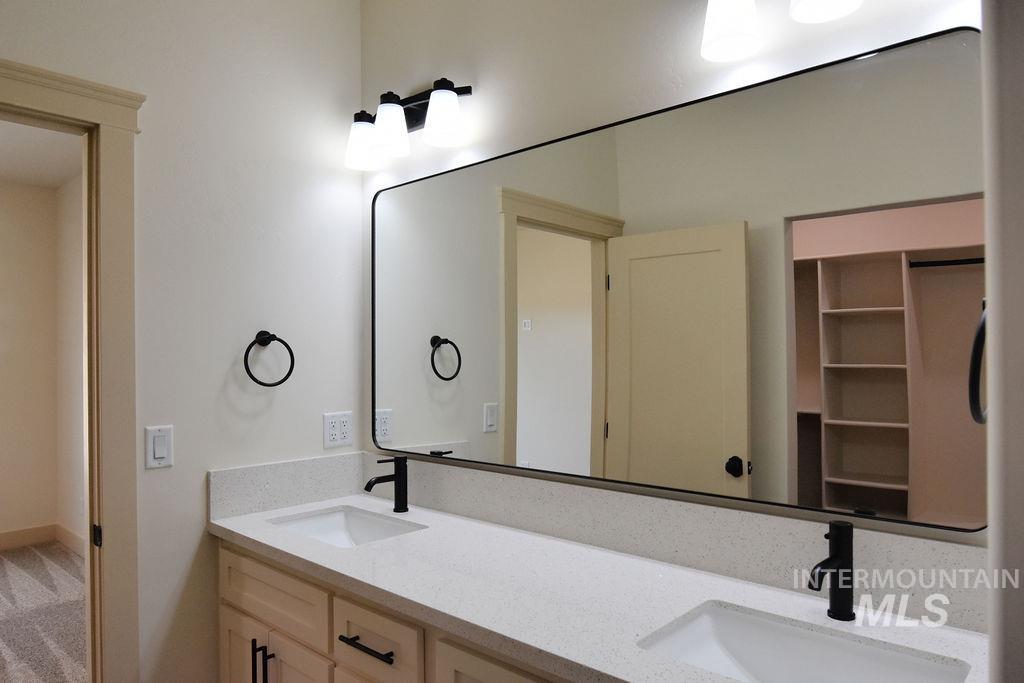 1512 Tverdy Ln, Buhl, Idaho 83316, 4 Bedrooms, 2 Bathrooms, Residential For Sale, Price $440,000,MLS 98955630