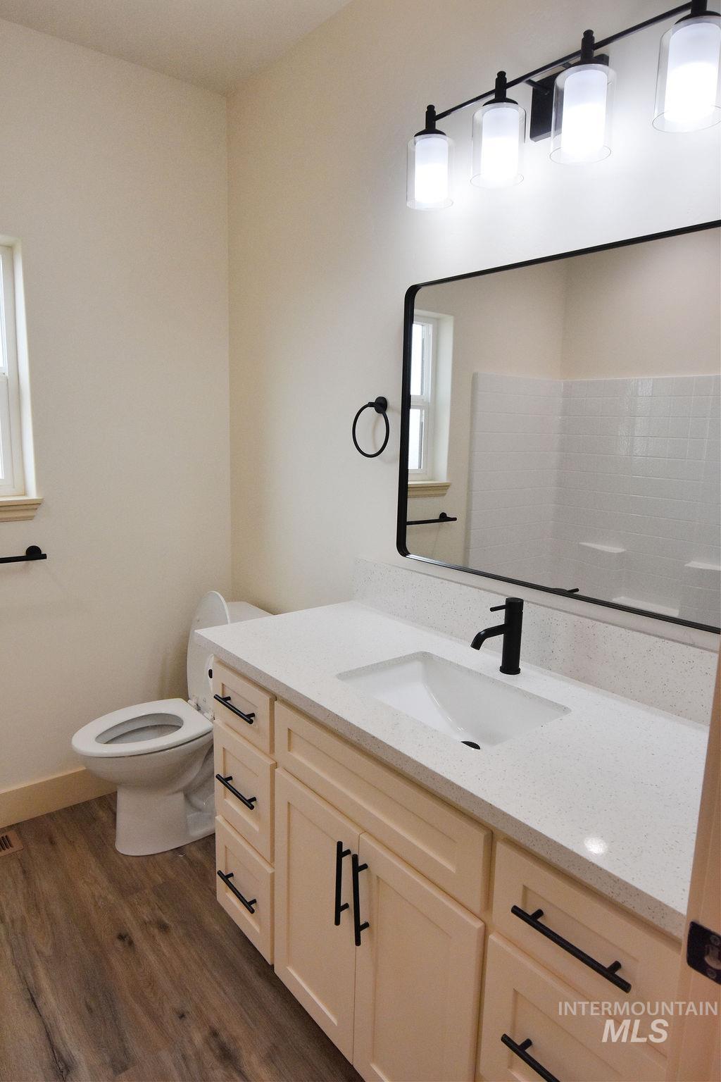 1512 Tverdy Ln, Buhl, Idaho 83316, 4 Bedrooms, 2 Bathrooms, Residential For Sale, Price $440,000,MLS 98955630